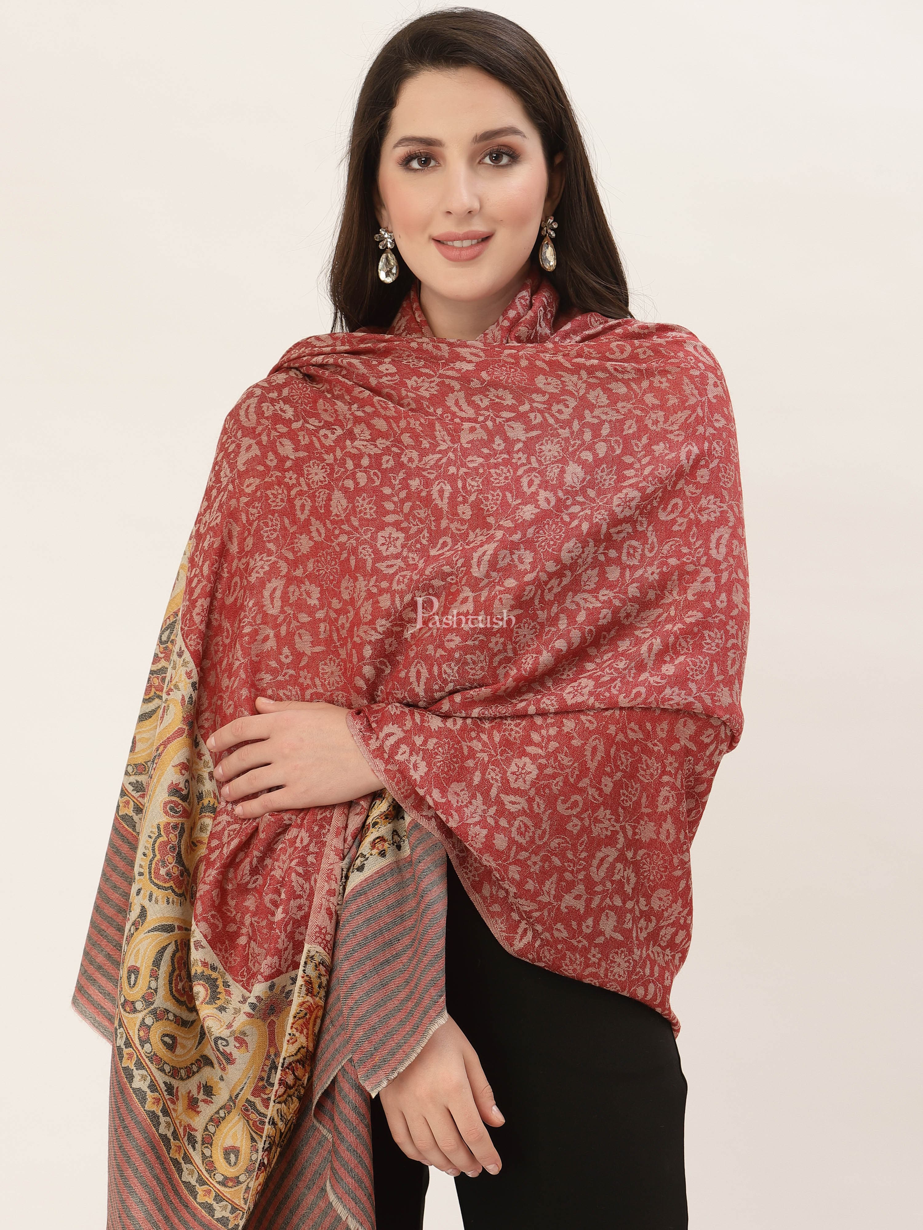 Pashtush Womens Fine Wool Shawl, With Ethnic Palla Weave - Image 4