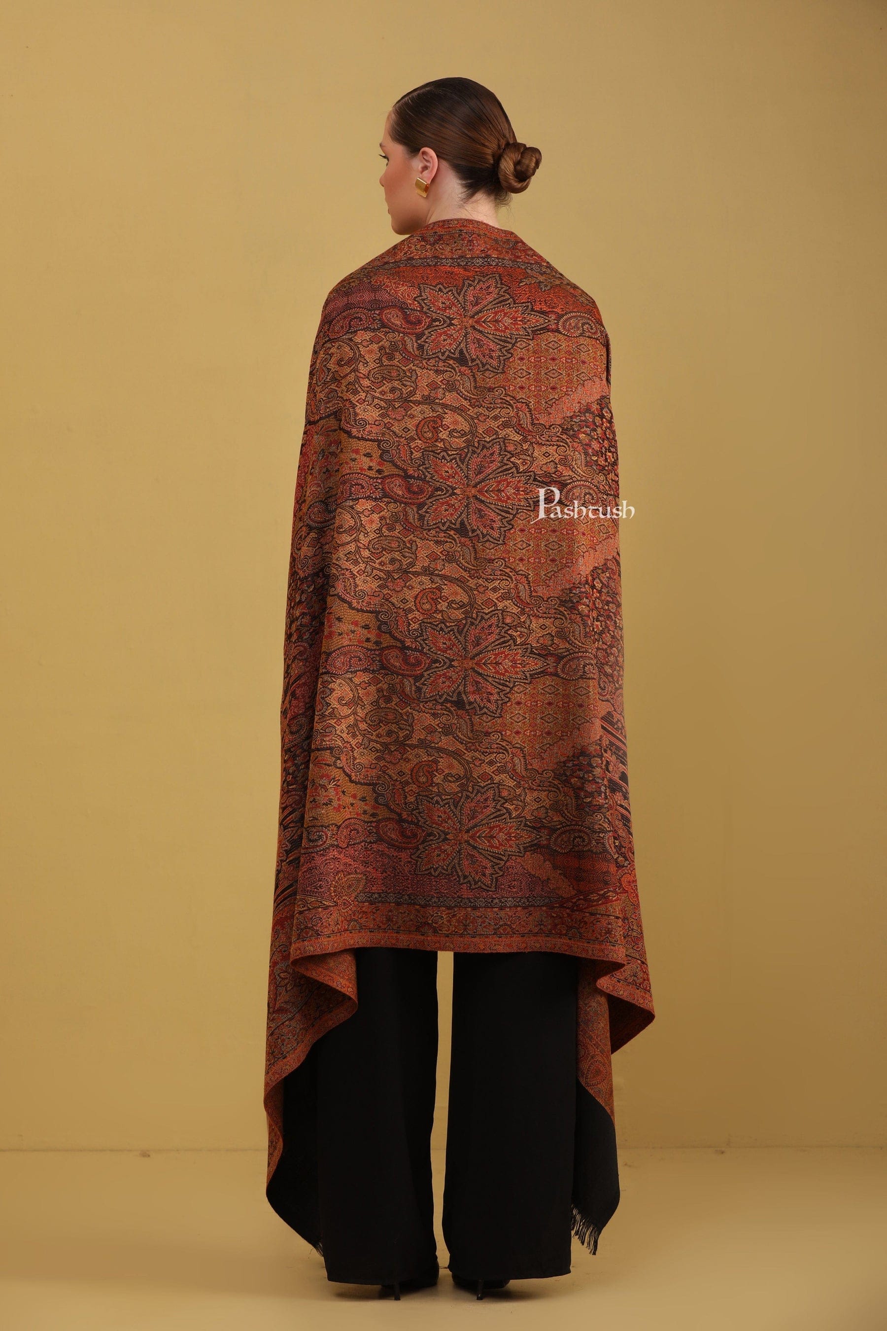 Pashtush His And Her Set Of Jamawar Stole and Womens Shawl, Premium Gift Box Packaging, Black - Image 12