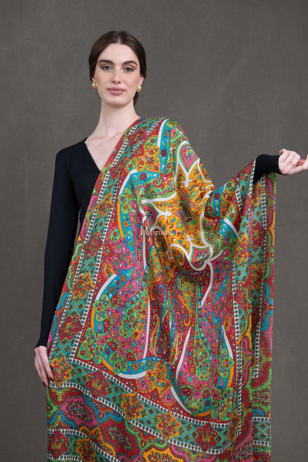 Pashtush His And Her Set Of Mens Fine Wool Stole and Womens Printed Kalamkari Stole, Premium Gift Box Packaging, Black - Image 12
