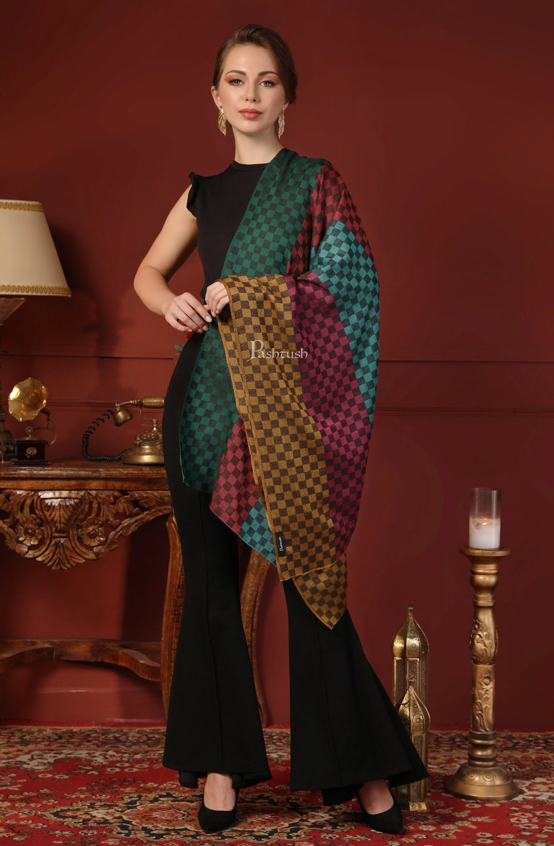Pashtush His and Her Set of Stoles with Premium Gift Box Packaging, Taupe and Multicoloured. - Image 9