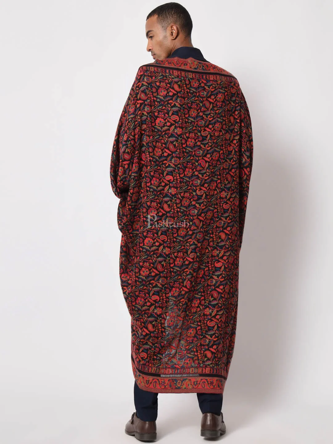 Pashtush Mens Ethnic Shawl, Mens Black Lohi, Full Size, Extra Fine Wool, Multicoloured - Image 3