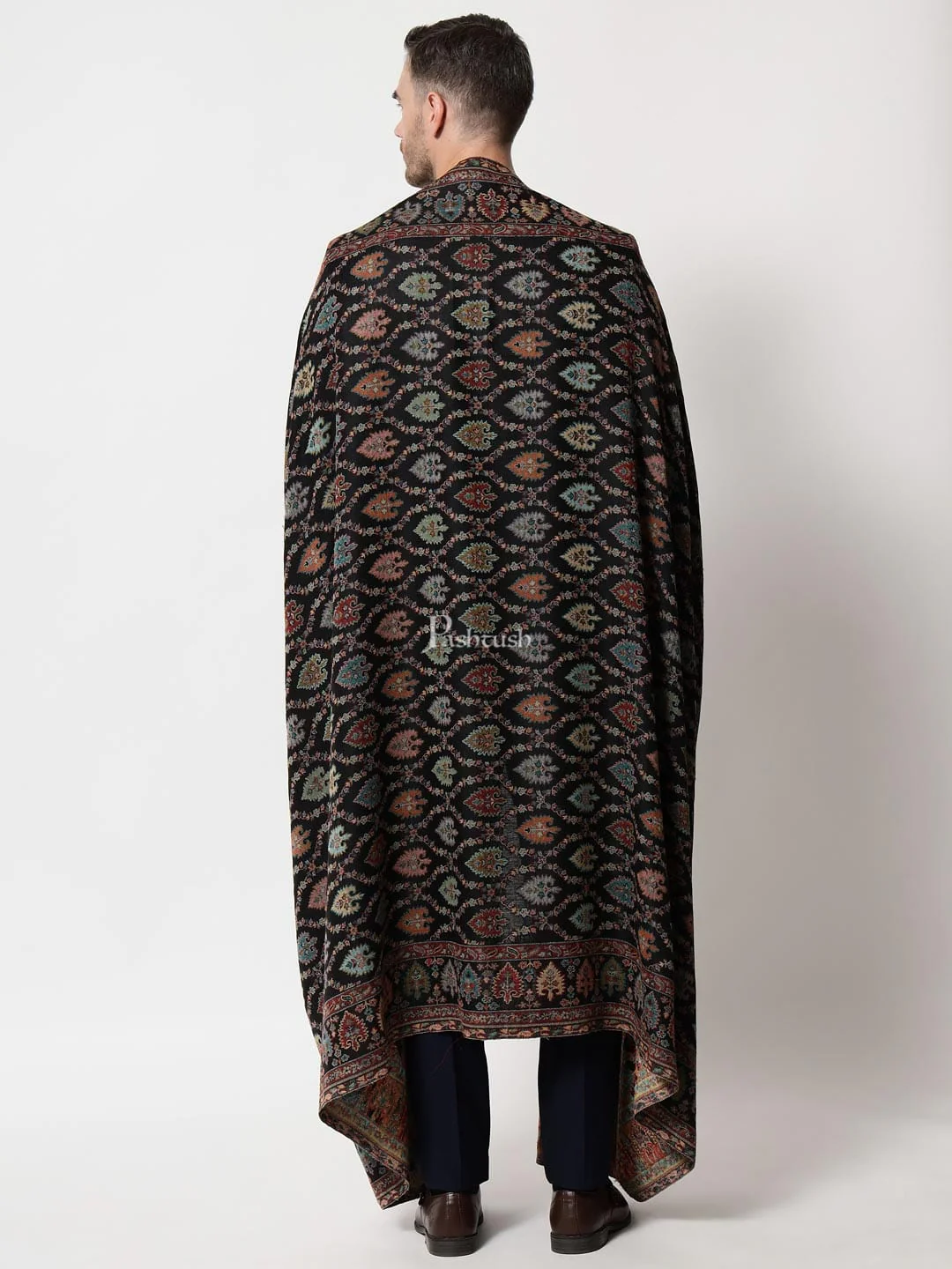 Pashtush mens Extra Fine Wool shawl, Ethnic design, Black - Image 5