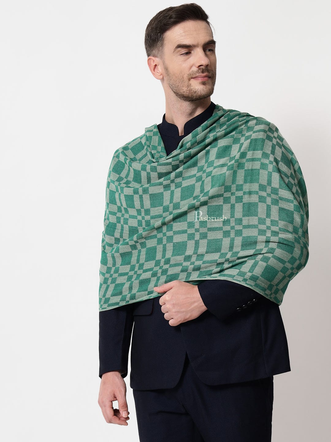 Pashtush mens Extra Fine Wool stole, checkered design, Green - Image 3