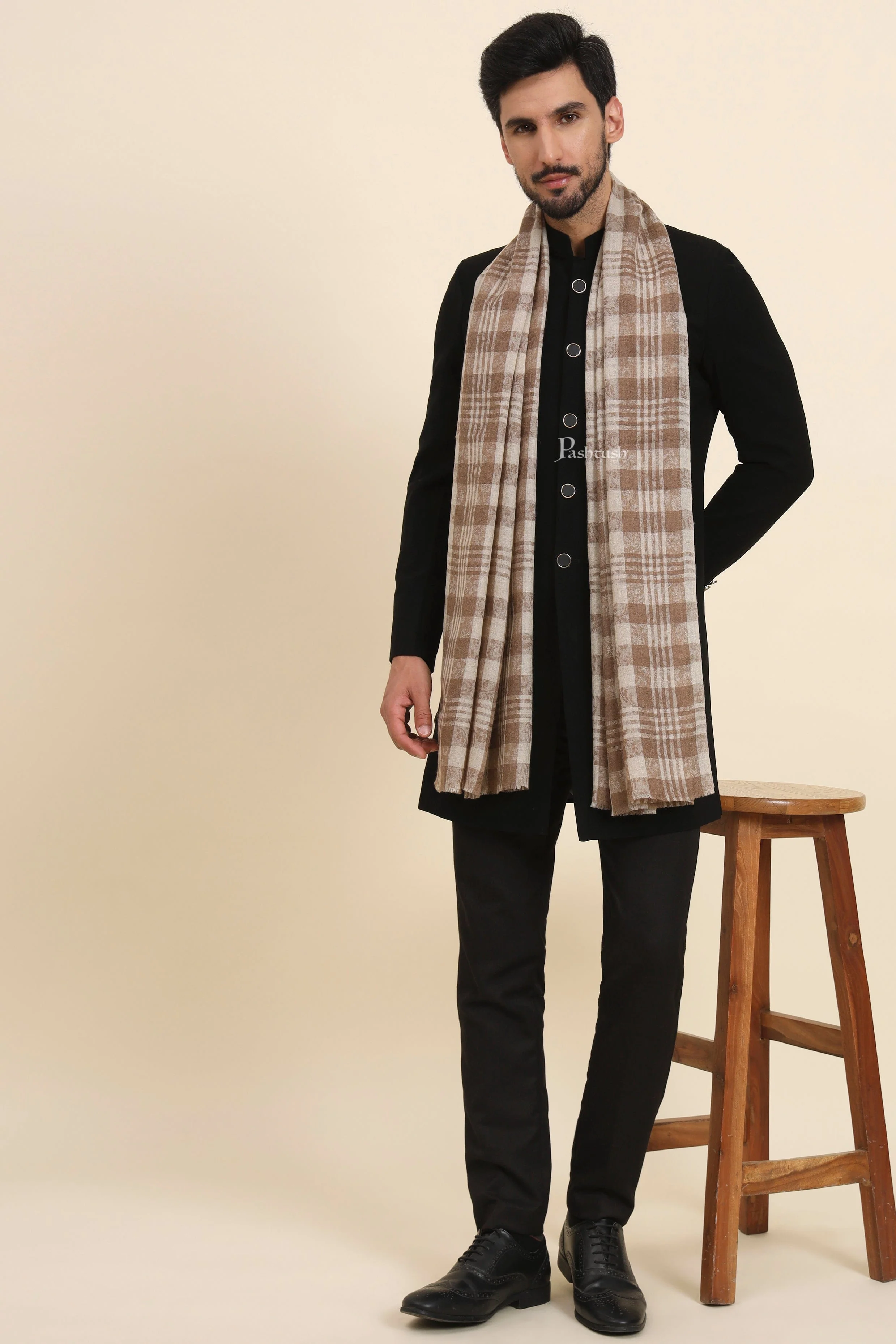 Pashtush Mens Extra Fine Wool Stole, Checkered Weave Design, Beige - Image 4