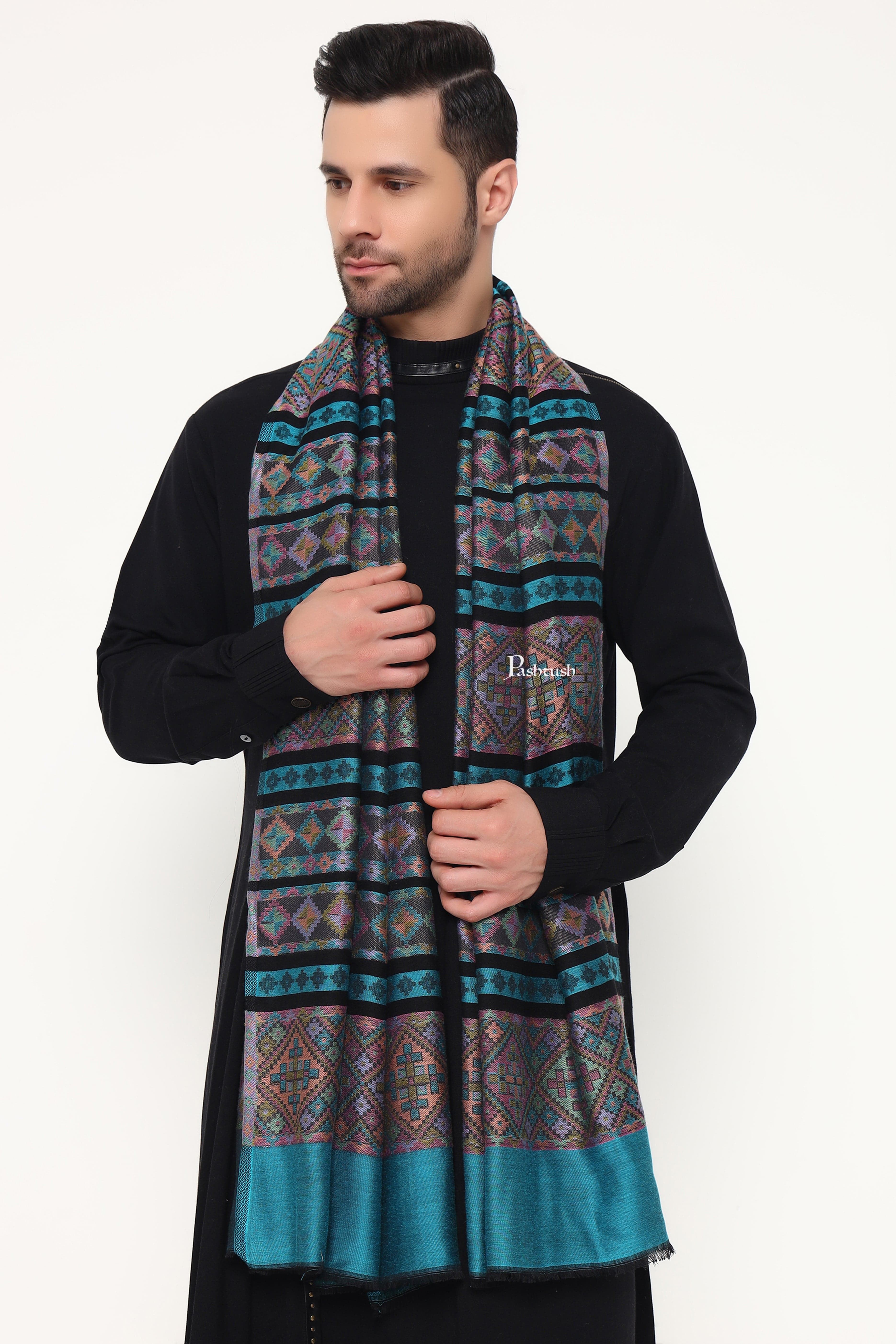 Pashtush Mens Extra Soft Bamboo Stole, Aztec Design, Blue - Image 3