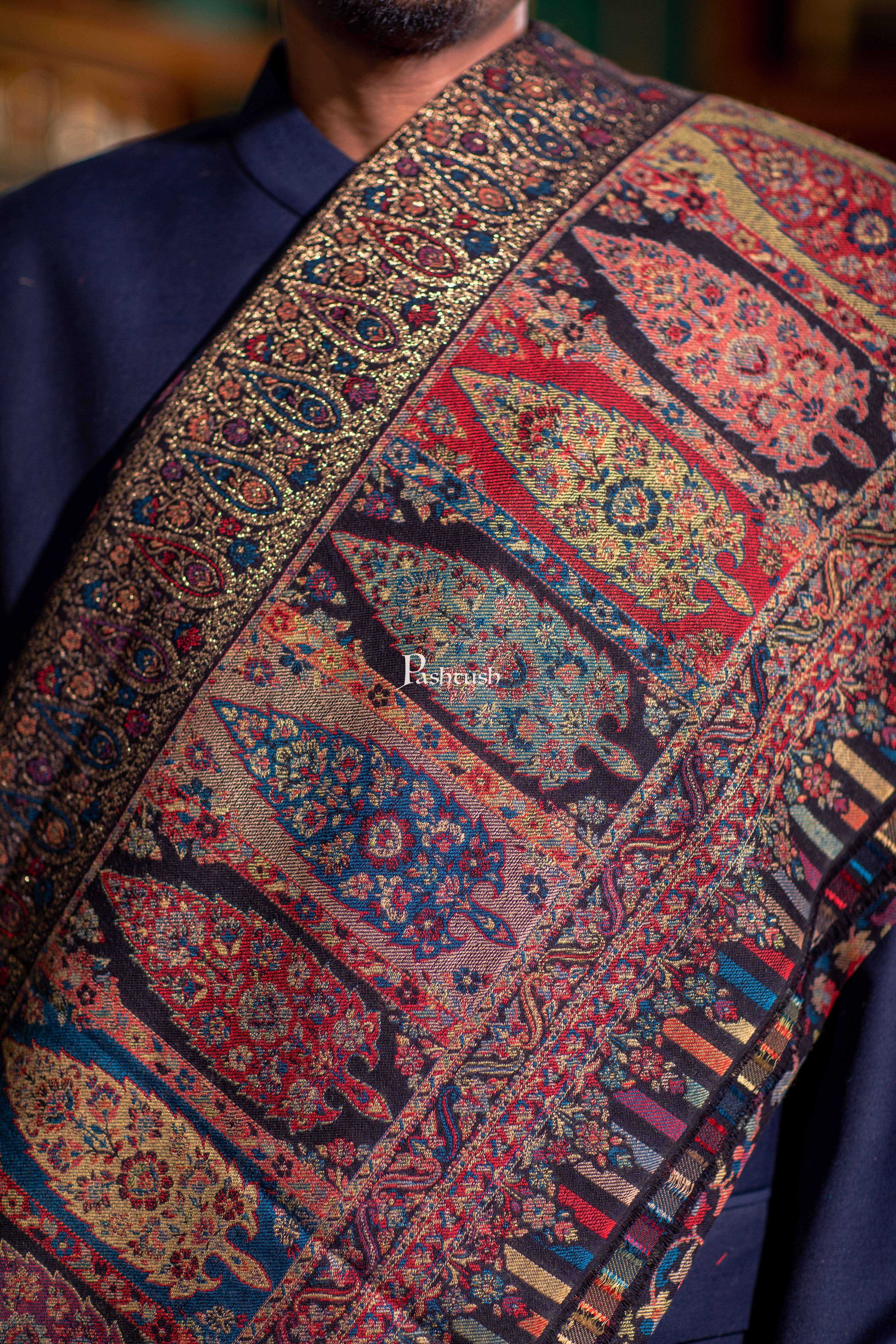 Pashtush Mens Fine Wool Shawl, With Metallic Weave Border Design, Black - Image 2