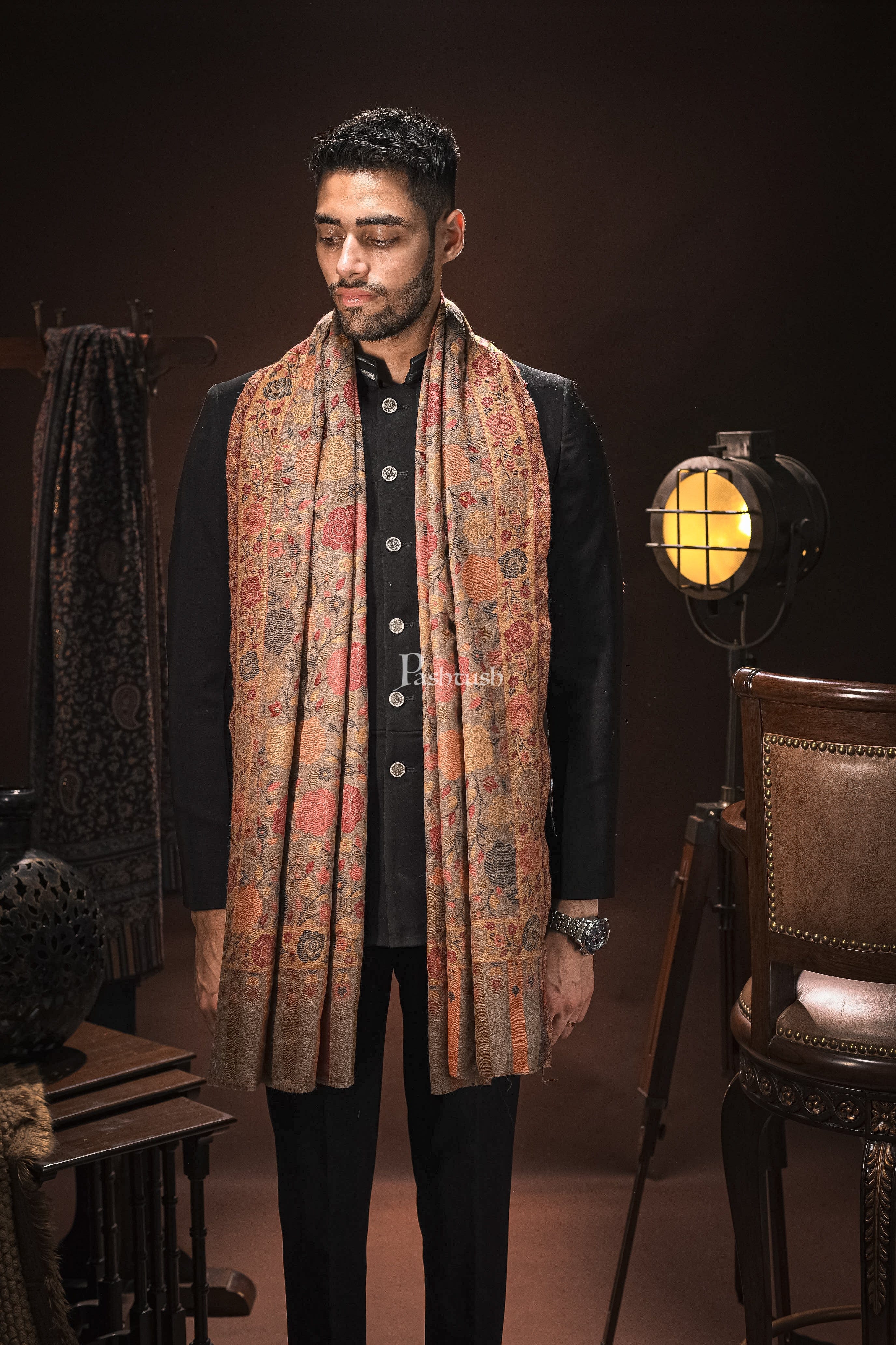 Pashtush mens Jacquard Light weight stole, Ethnic Floral design, Beige - Image 6