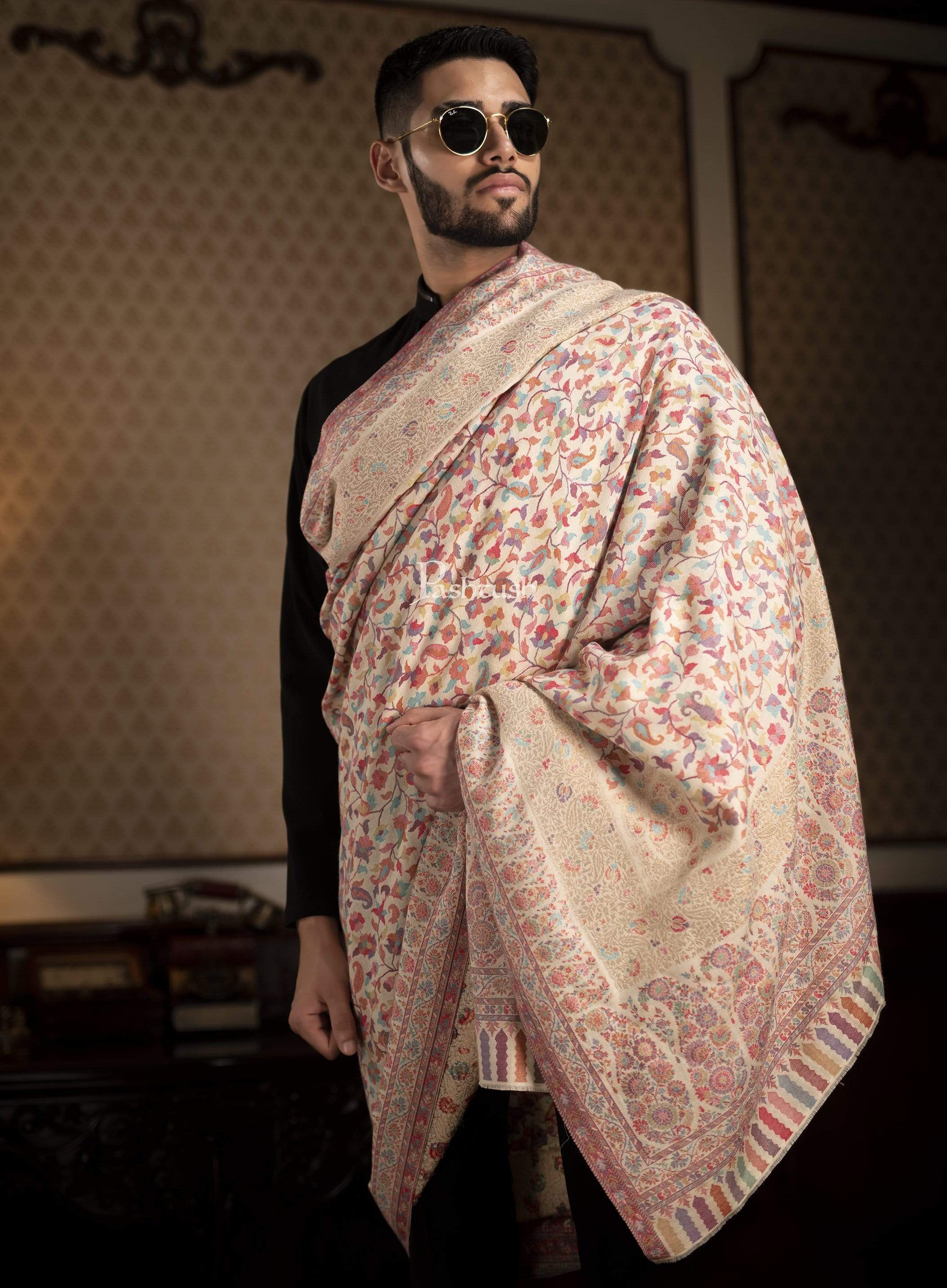 Pashtush Mens Ethnic Shawl, Mens Lohi , Full Size, Fine Wool, With Metallic Weave Border - Image 4