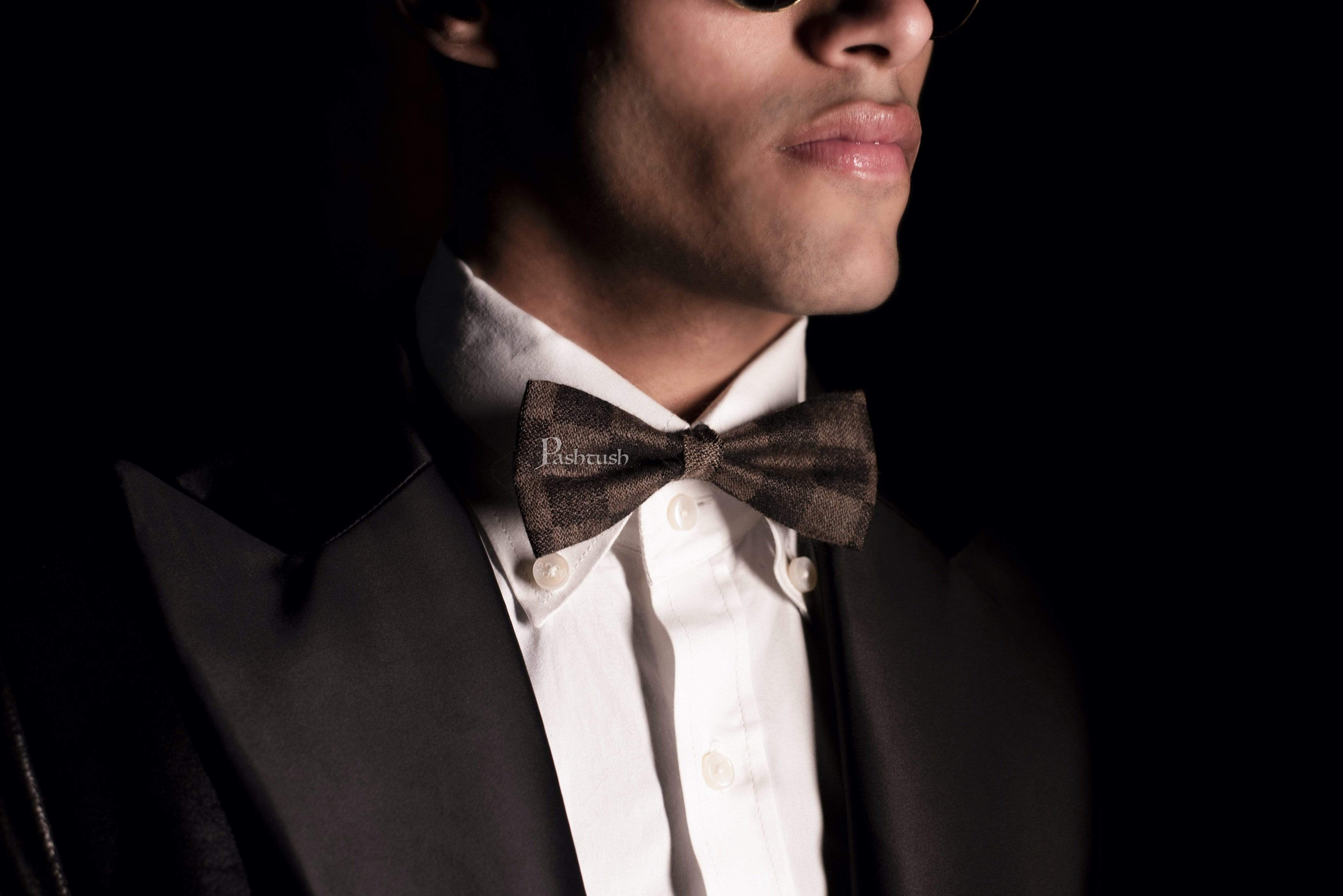 Pashtush Mens Luxury Pre-Tied Bow Tie, Fine Wool - Image 2