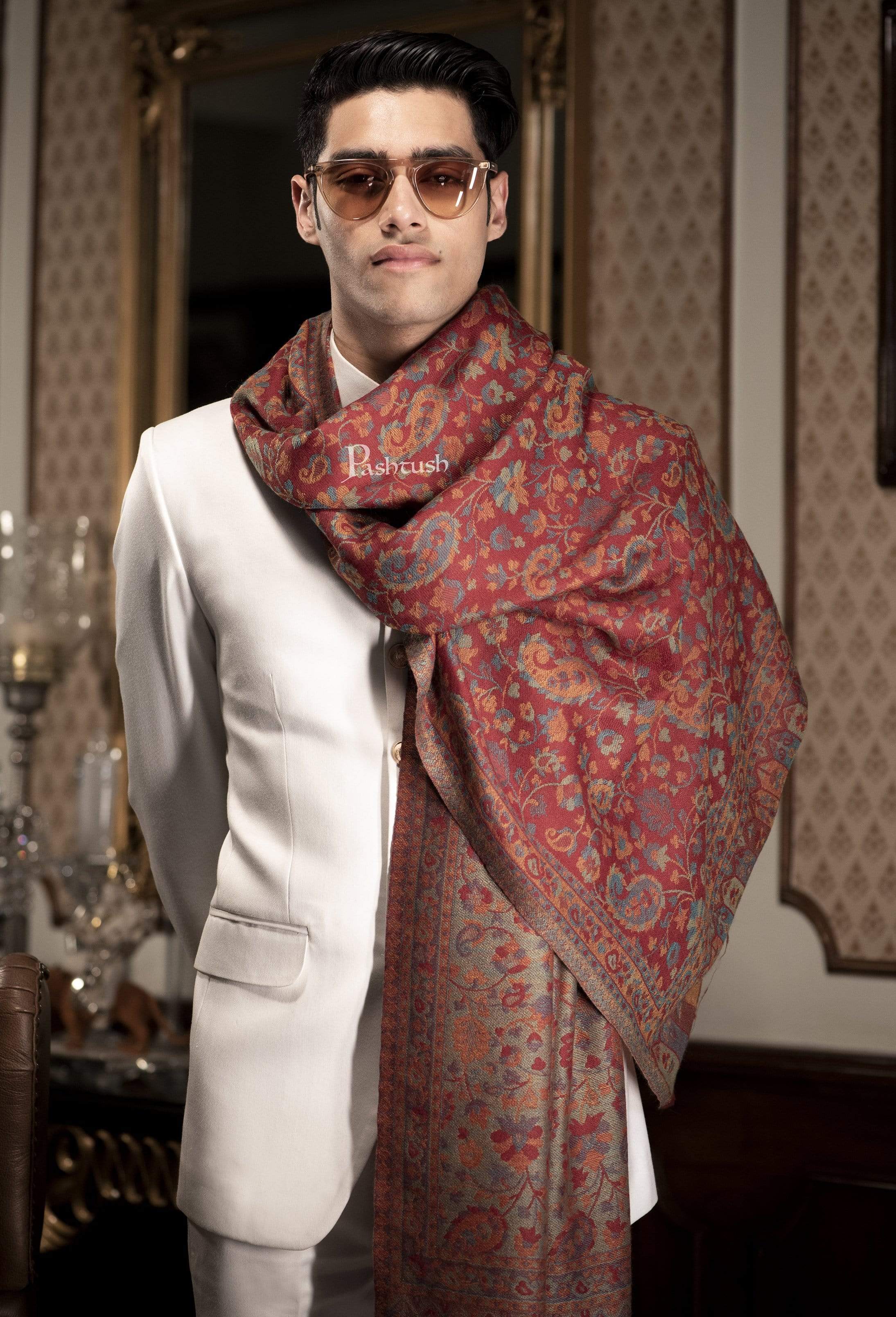 Pashtush Mens Reversible Stole, Chanting Paisley Weave Scarf, Deep Maroon - Image 4