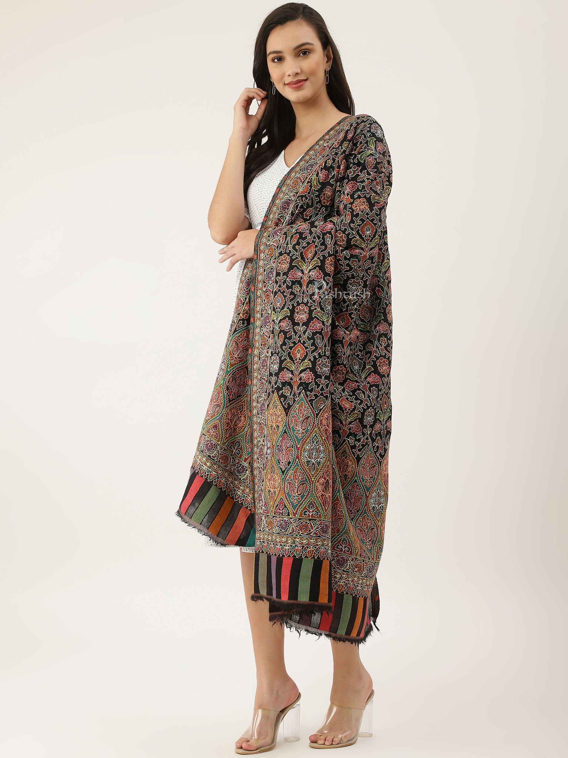 Pashtush women Fine Wool shawl, Hand Embroidered Kalamkari design, Multicolour - Image 3