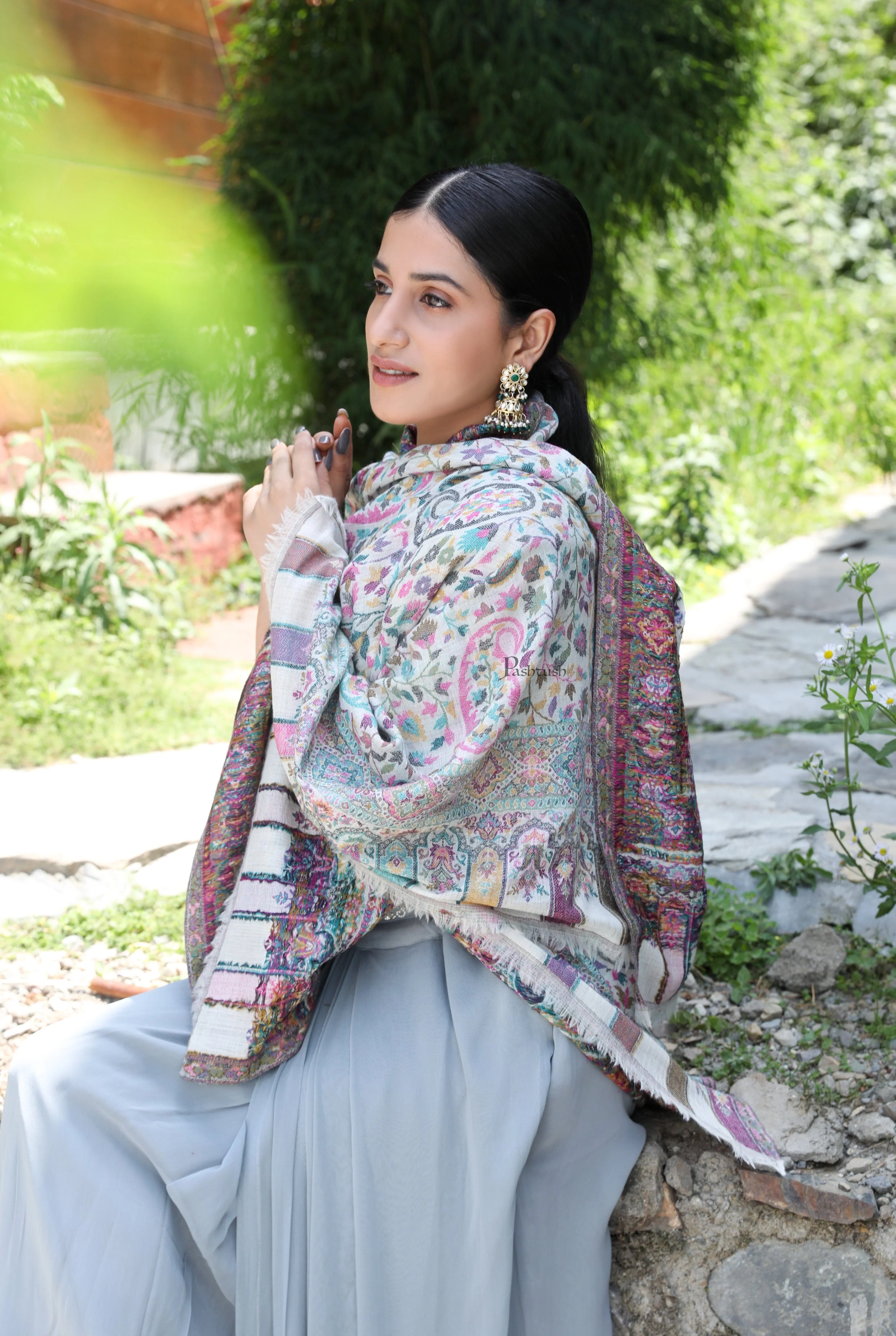 Pashtush women pure wool, woolmark certified shawl, paisley design, ivory - Image 4