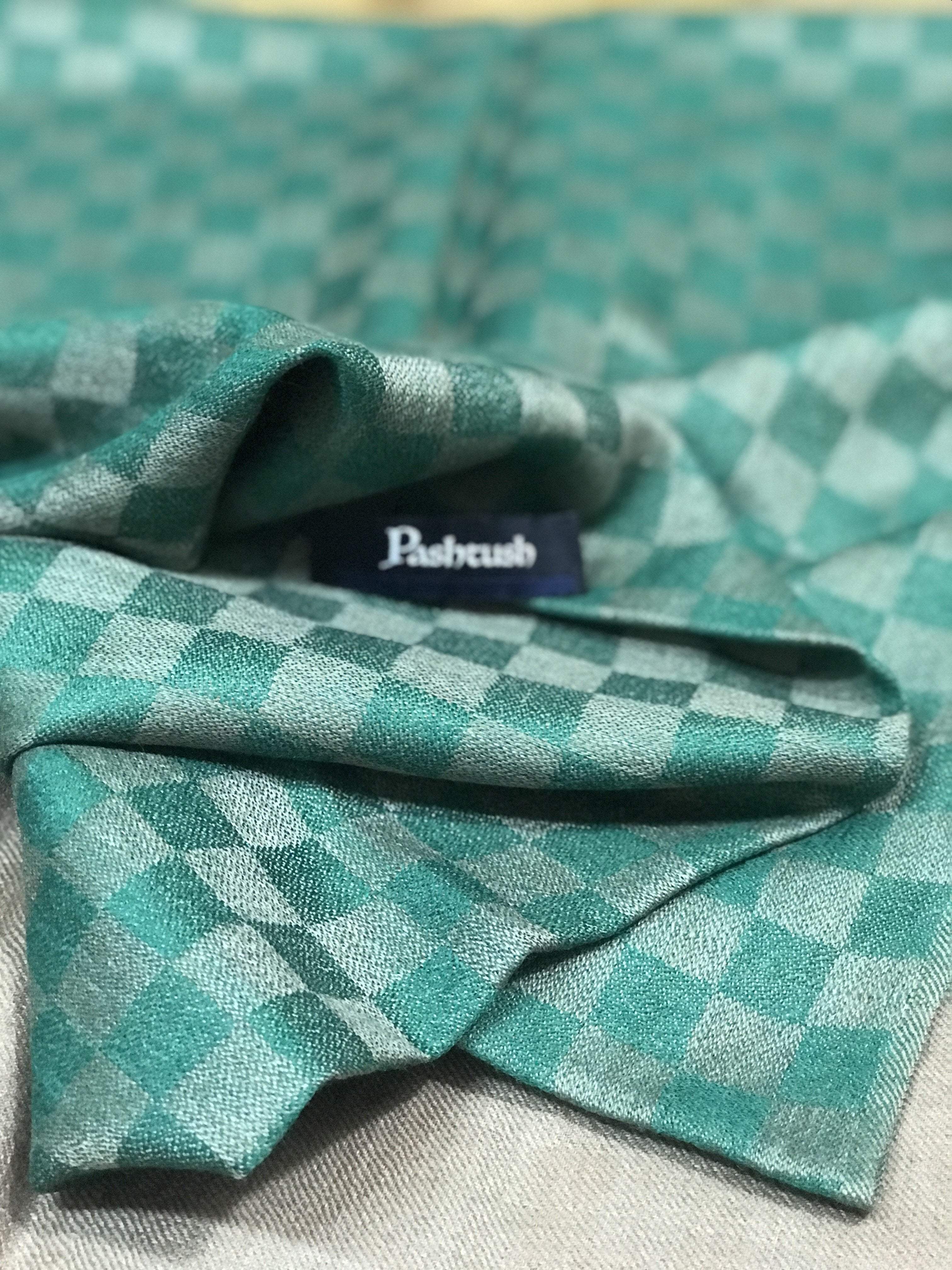 Pashtush Womenâ Handfeel Extra Fine Checkered Stole ( Bottle Green ) - Image 5