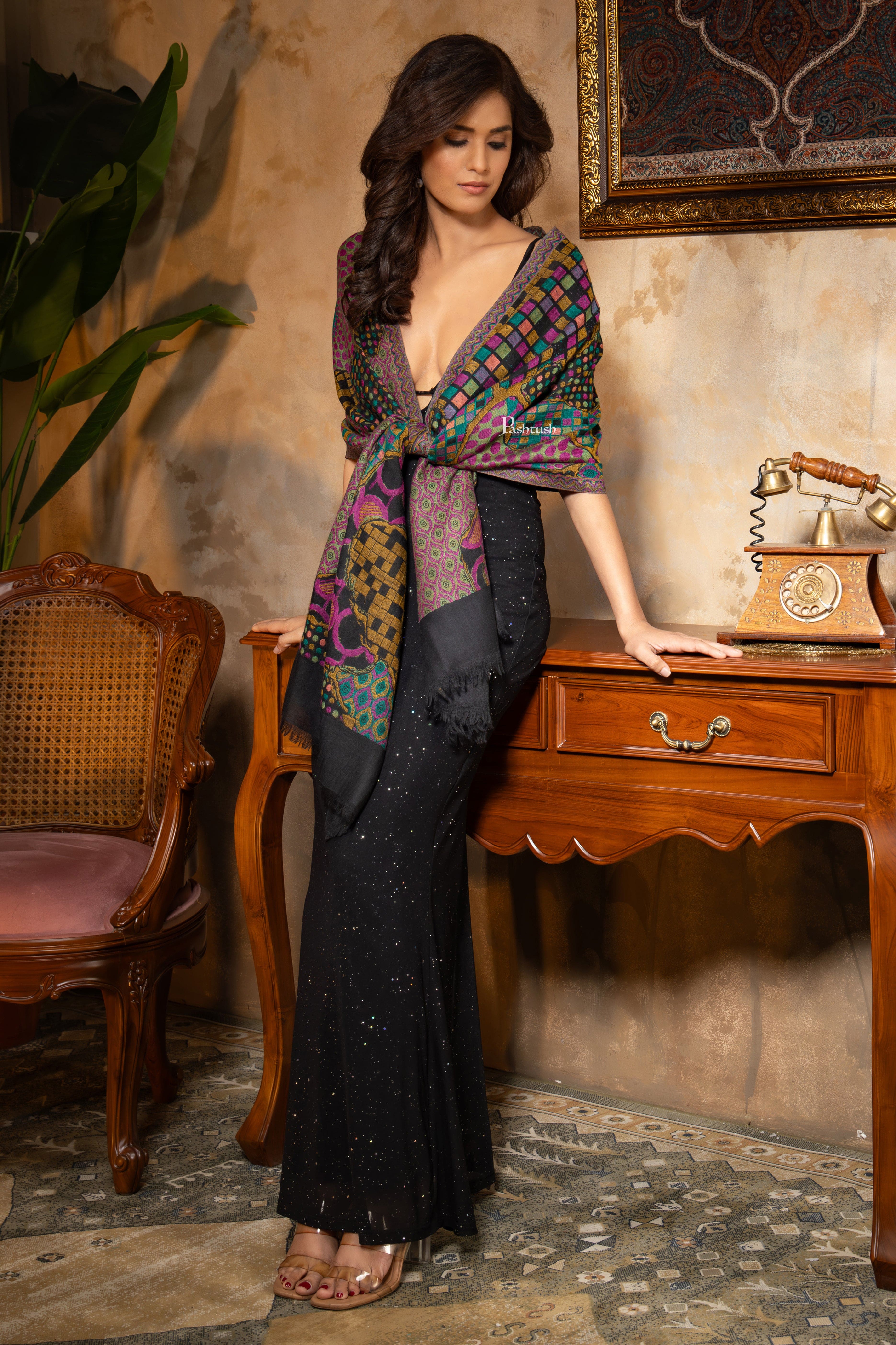 Pashtush Womens 100% Pure Wool With Woolmark Certificate Stole, Paisley Design, Black - Image 10
