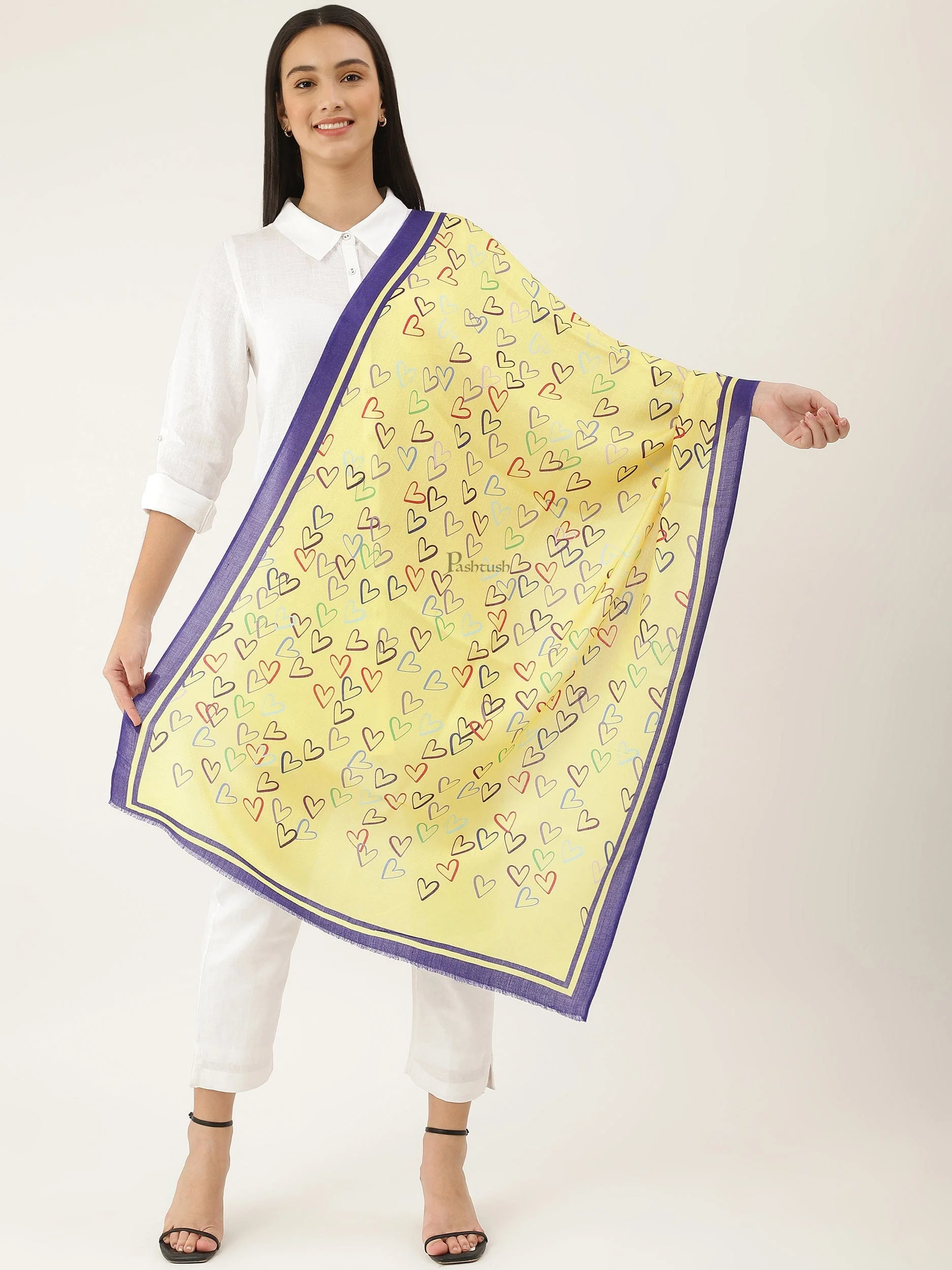 Pashtush Womens Bamboo Stole, Cheerub Hearts design, Multicolour - Image 3
