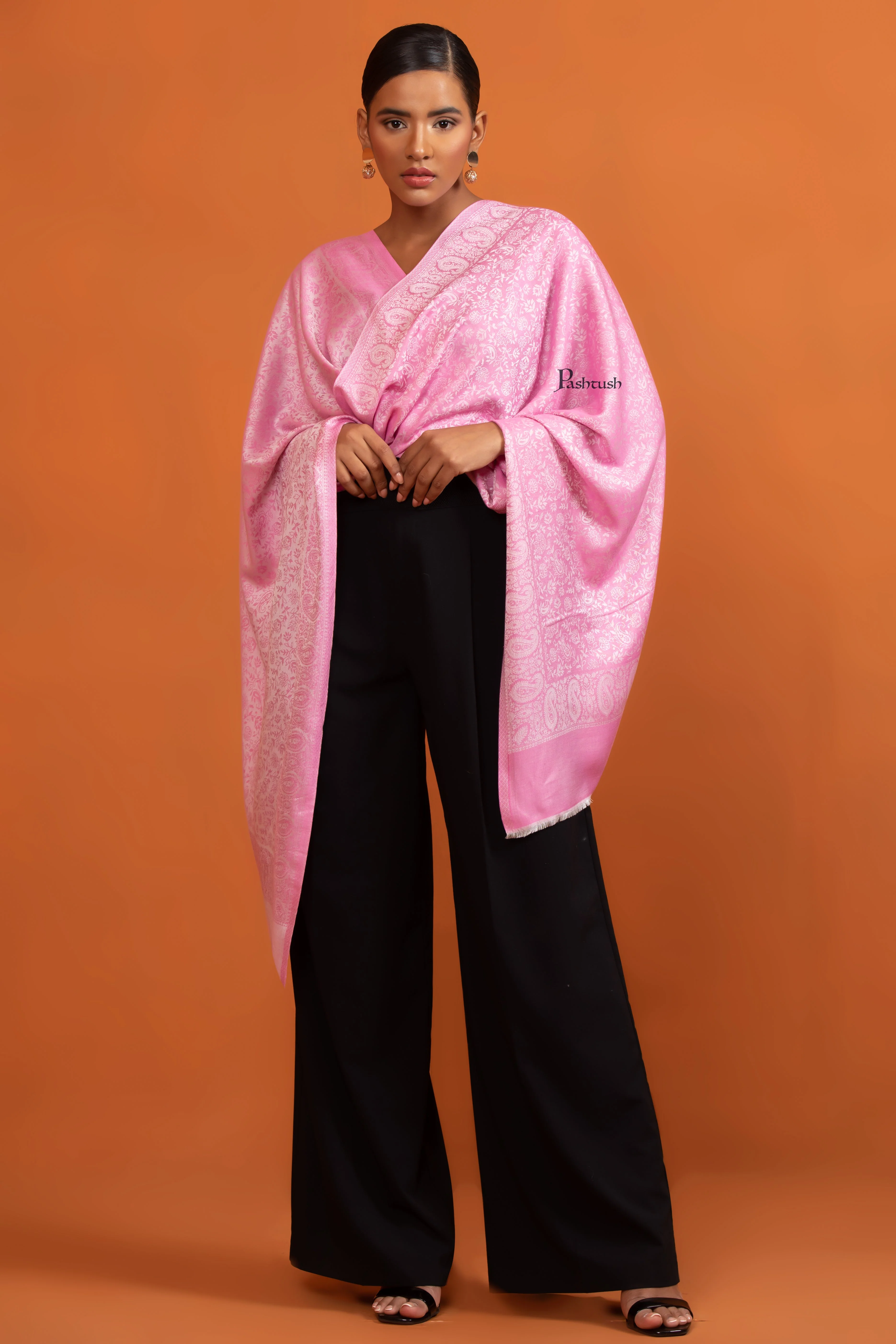 Pashtush Womens Bamboo Stole, Pasiley Weave Design, Majenta - Image 4