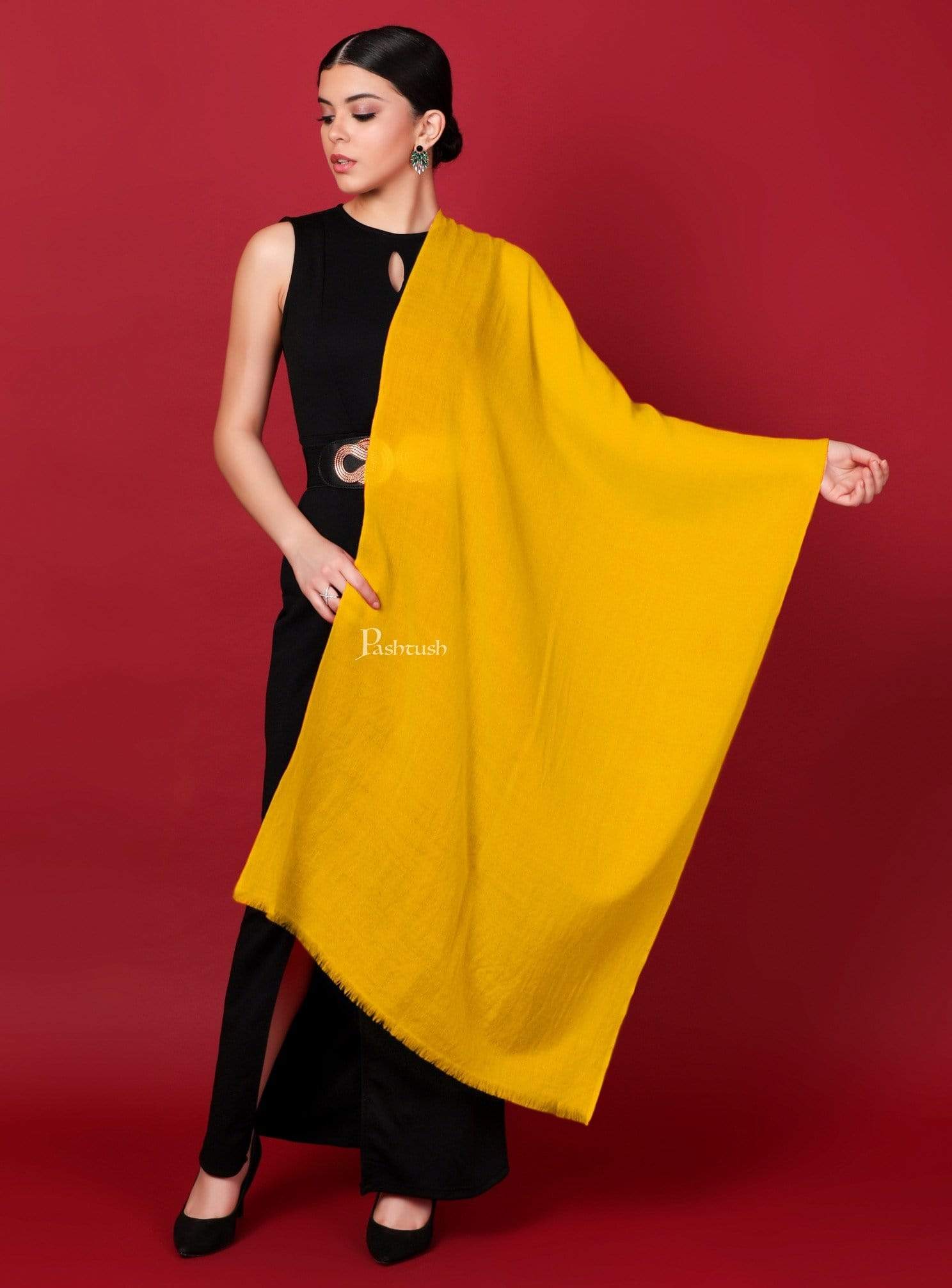 Pashtush Womens Cashmere  Scarf, Diamond Weave, Sunray - Image 2