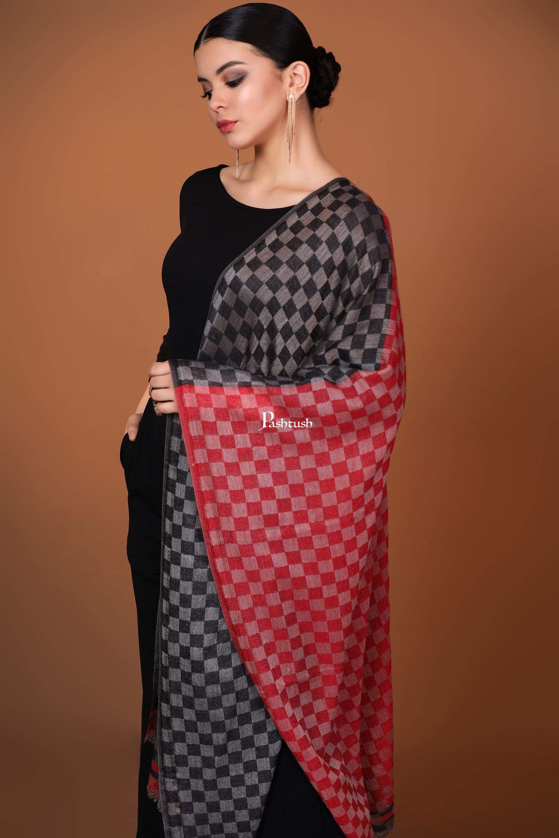 Pashtush Womens Cashmere Wool Scarf, Reversible Weave, Twin Checks Scarf - Image 3