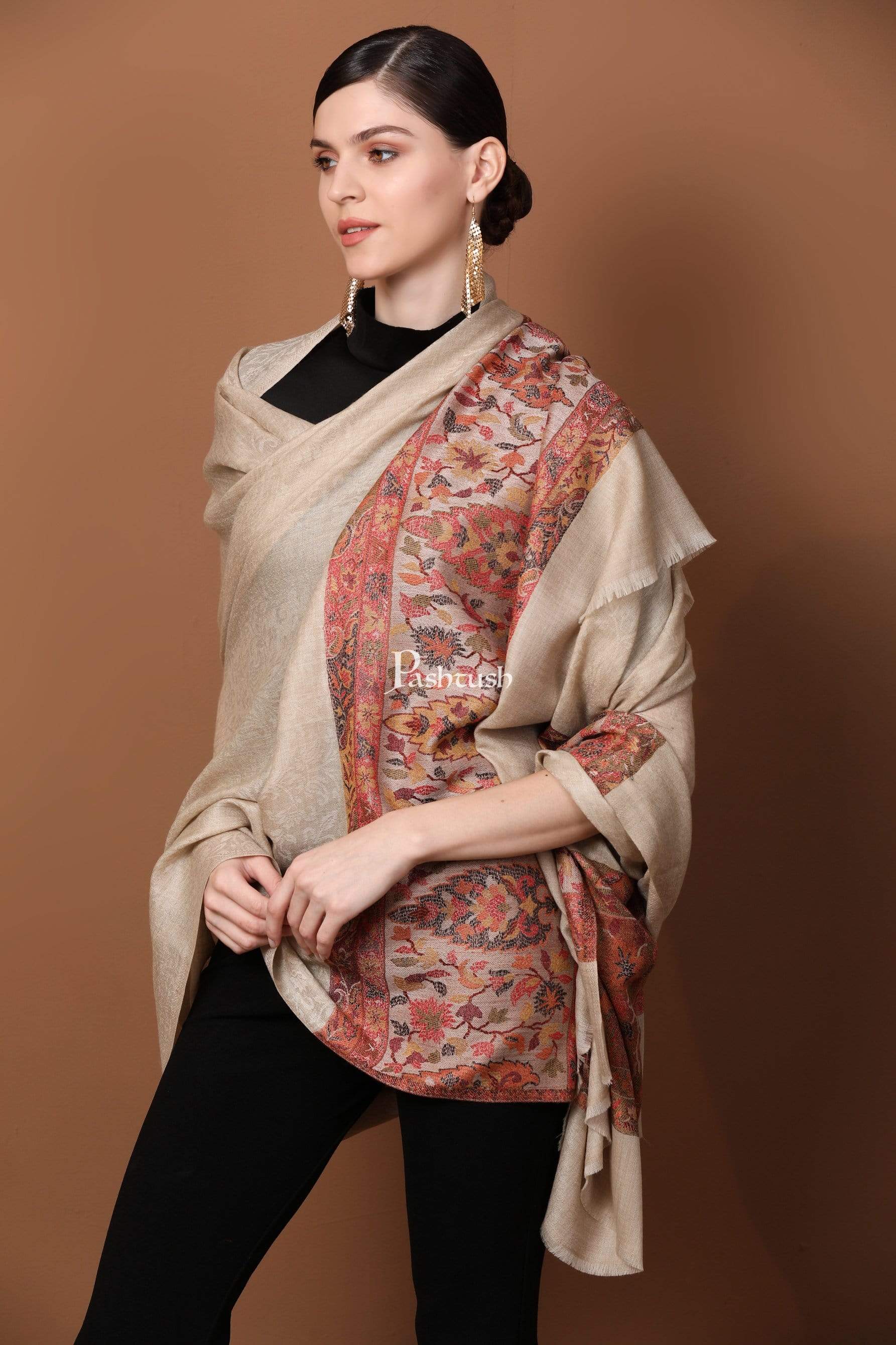 Pashtush Womens Extra Fine Wool Shawl, Jacquard, Soft, Warm And Ultra Light Weight - Image 4