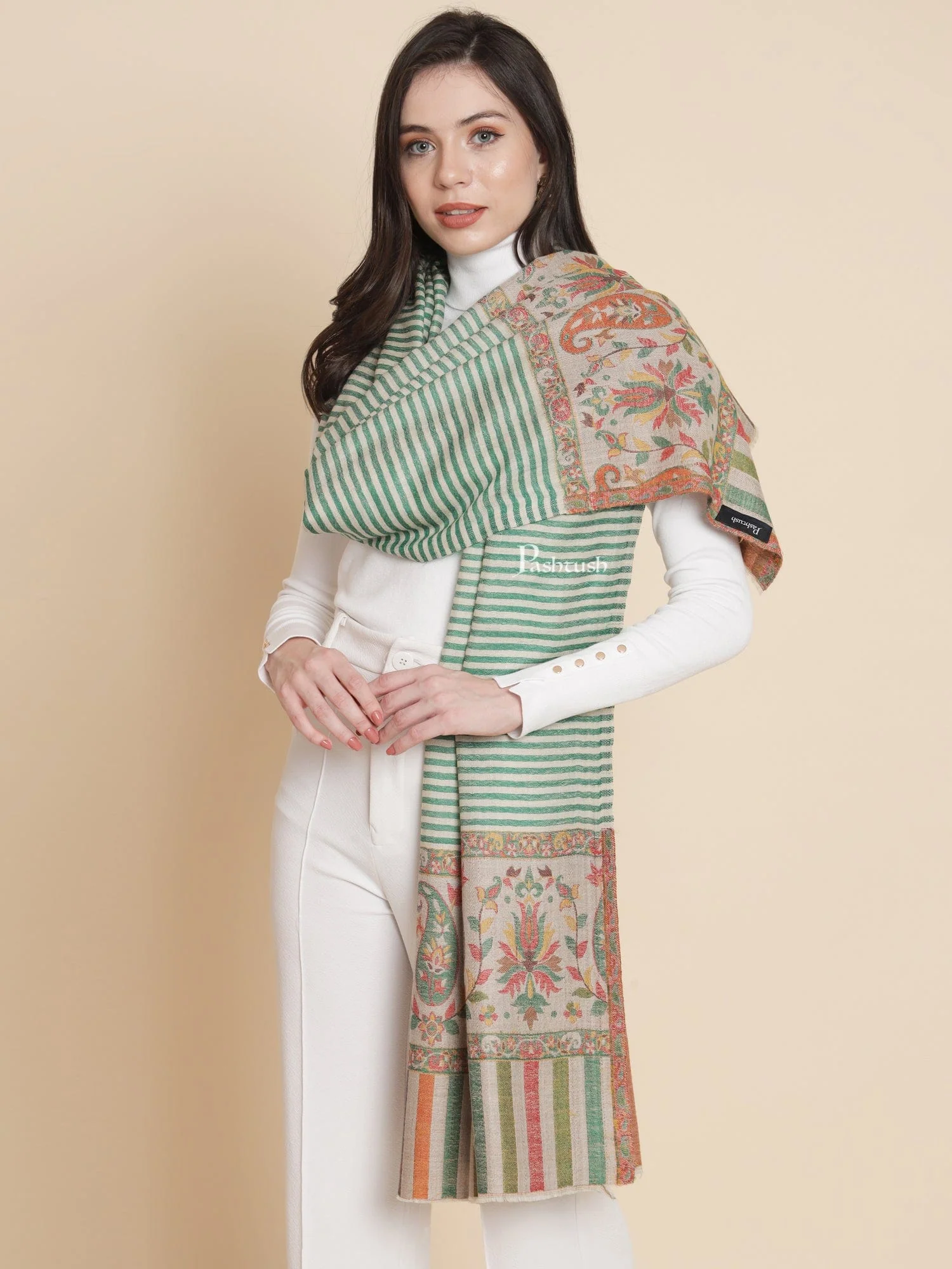 Pashtush Womens Extra Fine Wool Shawl, With Paisley Weave Palla, Green - Image 5
