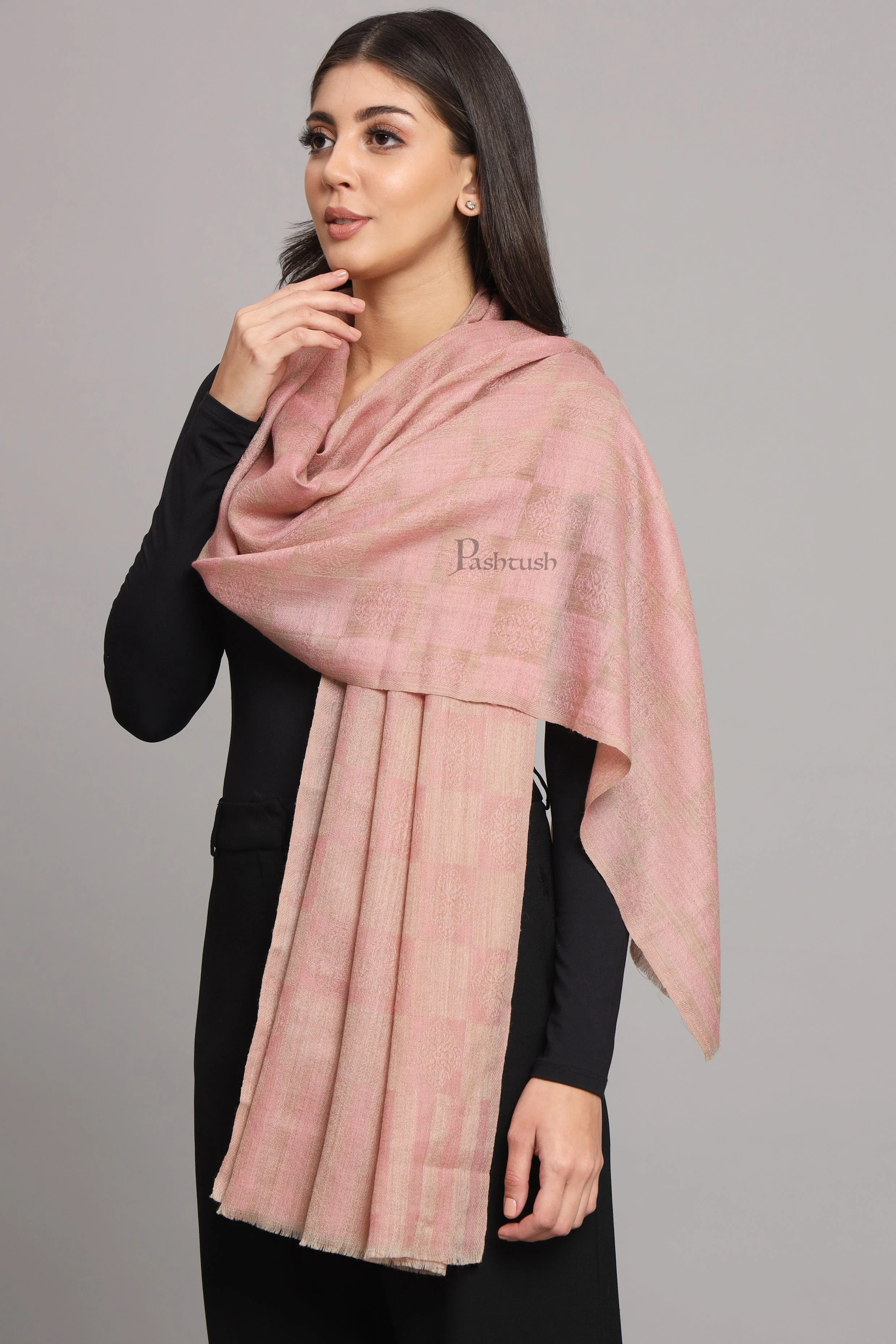 Pashtush Womens Extra Fine Wool Stole, Checkered Design, Pink - Image 5