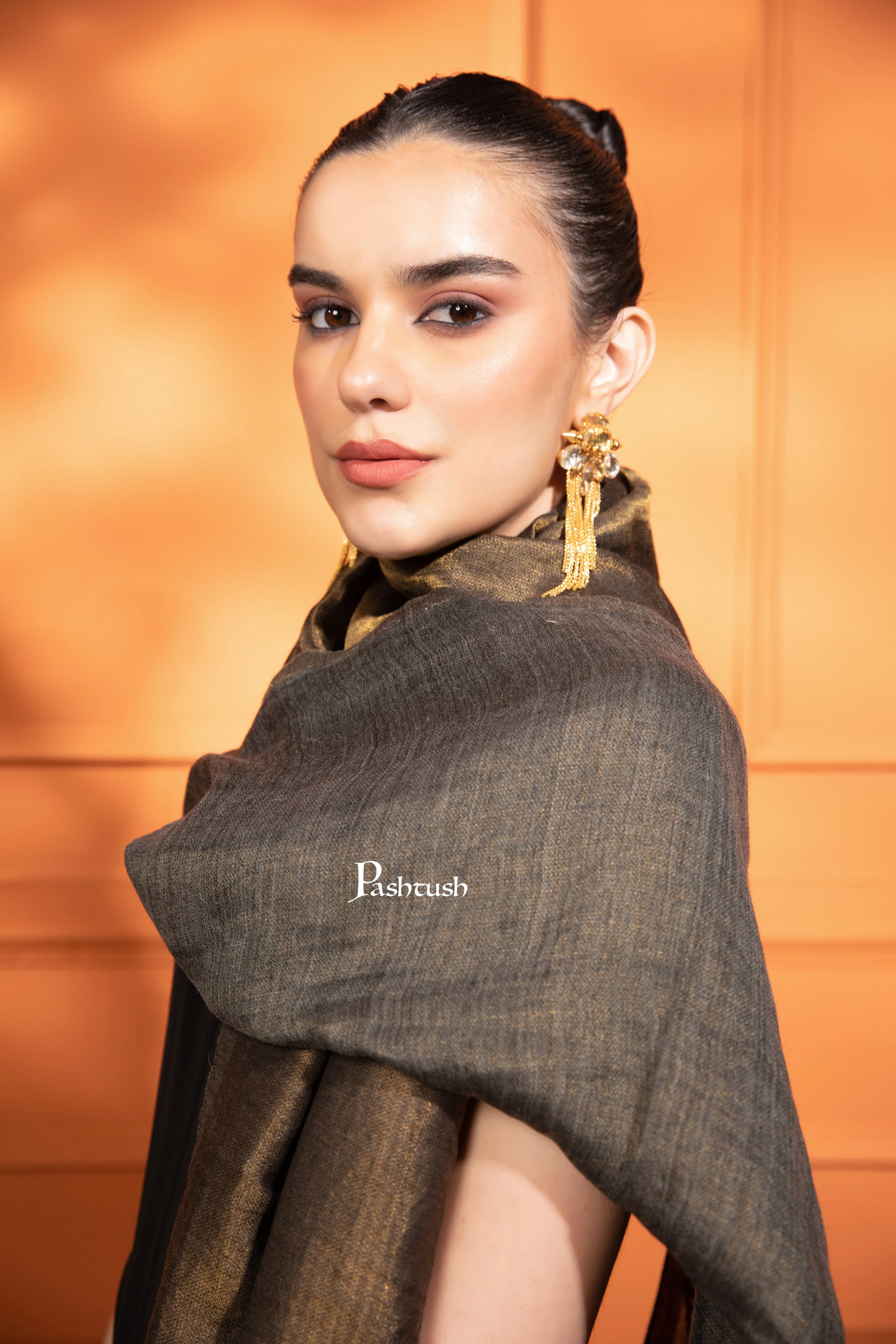 Pashtush Womens Extra Fine Wool Stole, Twilight Collection, Reversible Weave, Dark Grey and Muted Gold - Image 2