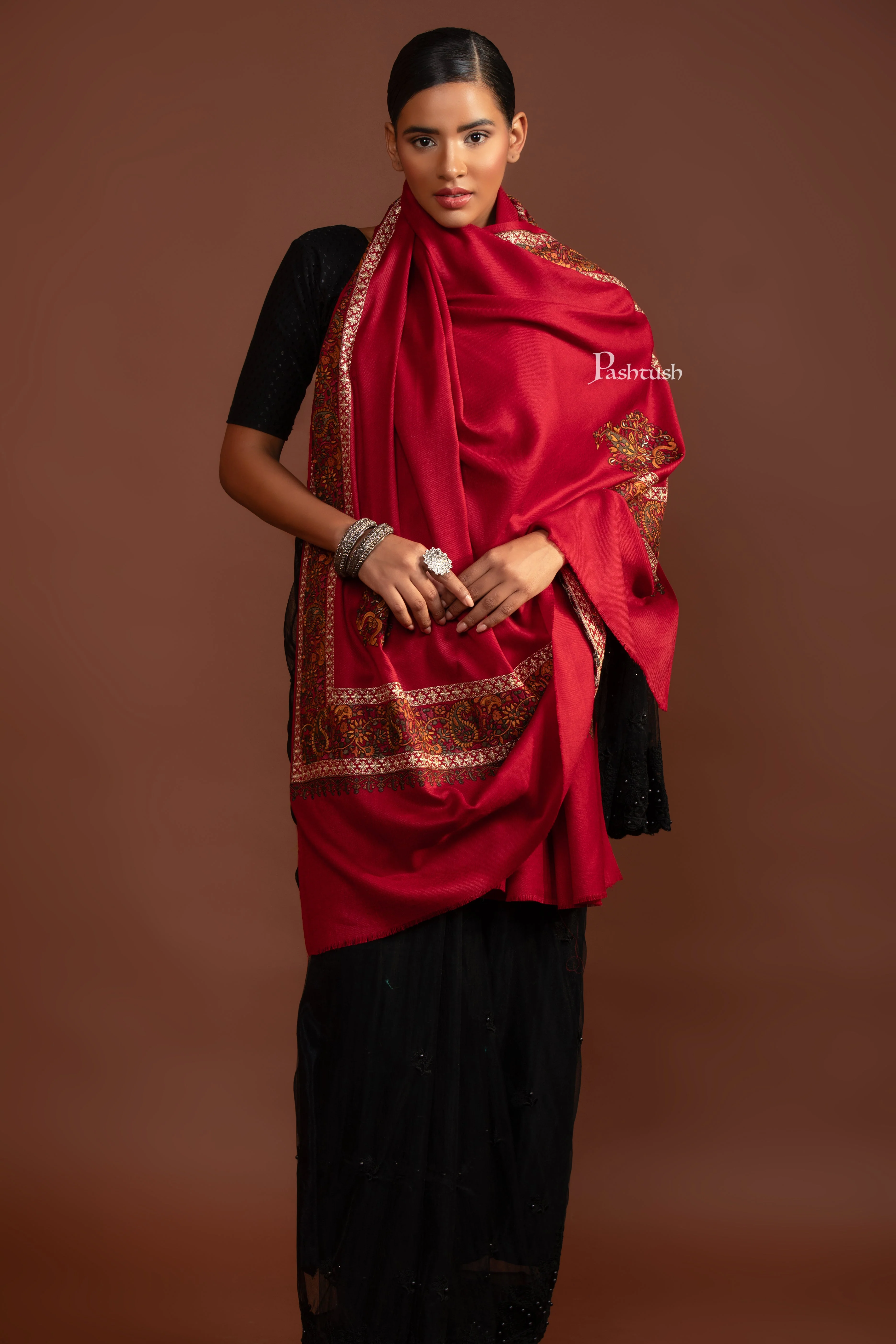Pashtush Womens Fine Wool Shawl, , Challa Daur With Metallic Detailing Design, Maroon - Image 3