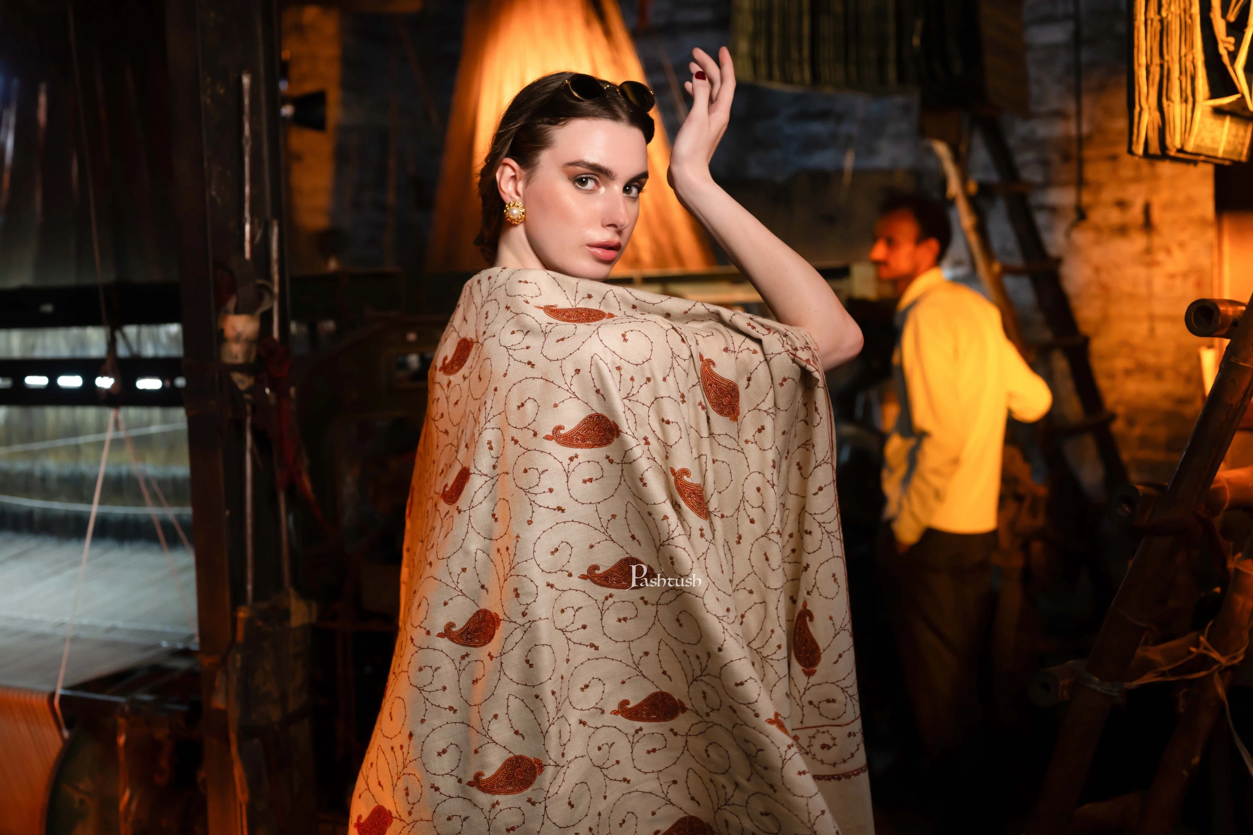 Pashtush Womens Fine Wool Shawl,  Design, Beige - Image 5