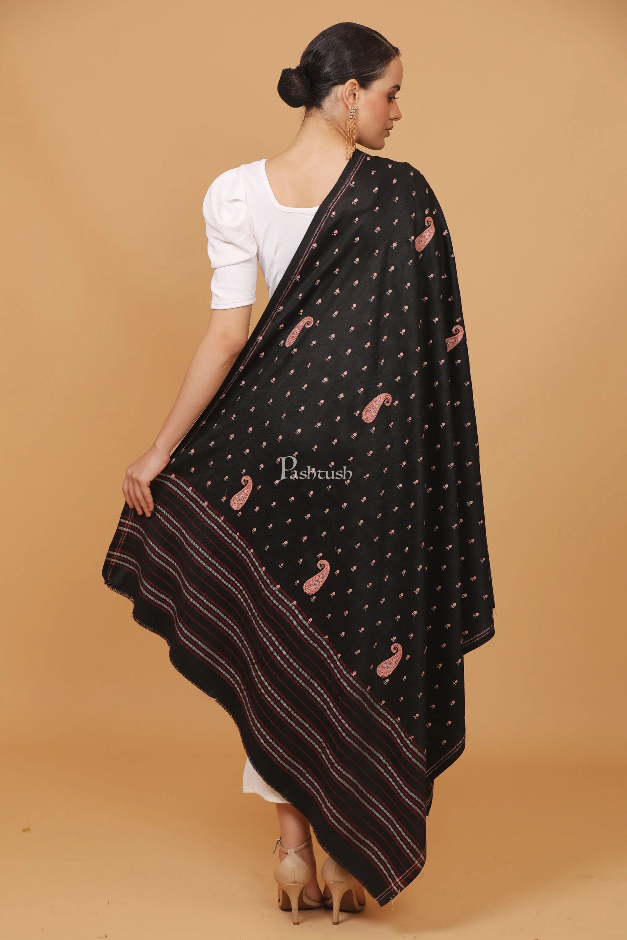 Pashtush womens Fine Wool shawl, embroidery shawl stripe palla design, Black - Image 4