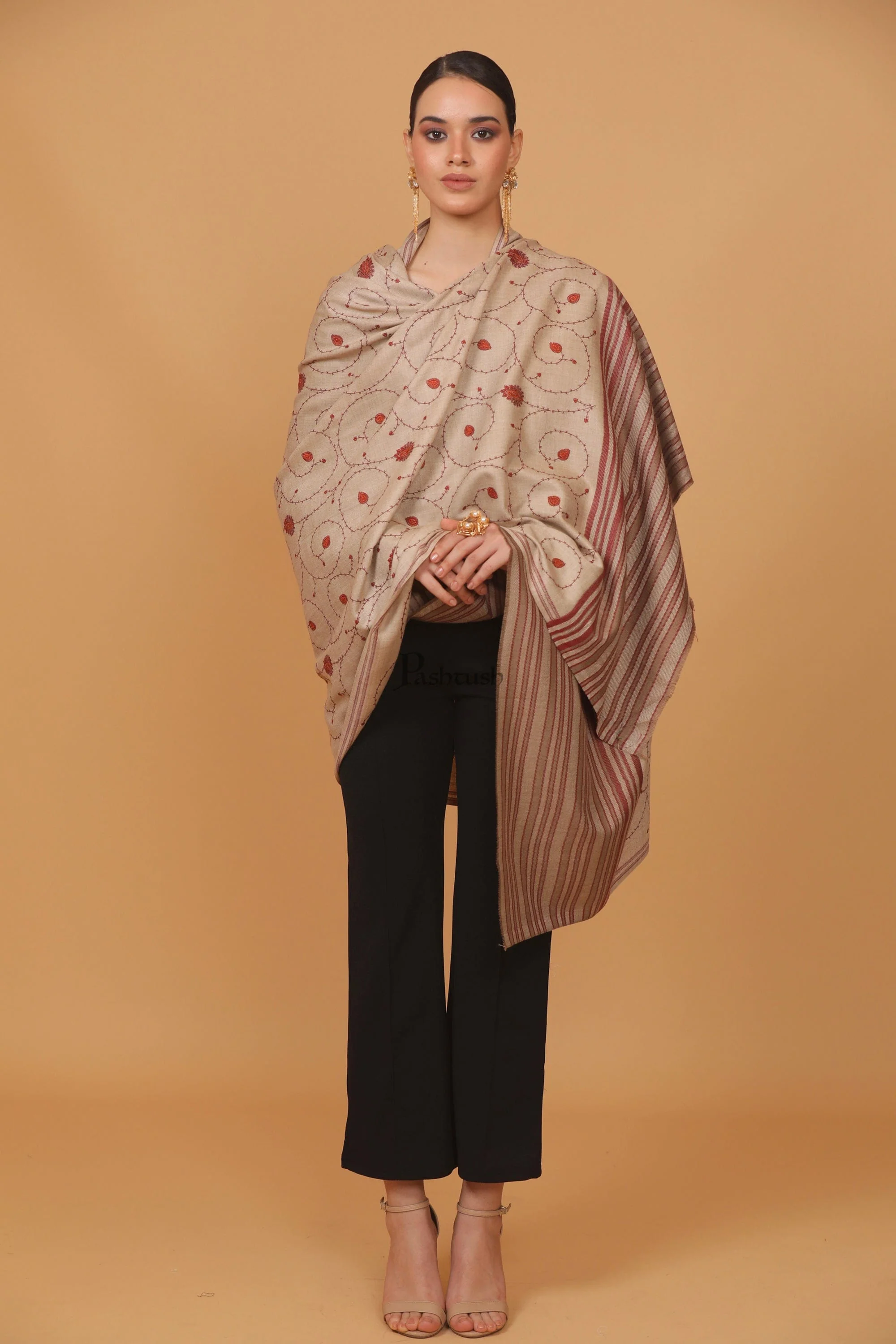 Pashtush womens Fine Wool shawl, jaal embroidery design, Beige - Image 5
