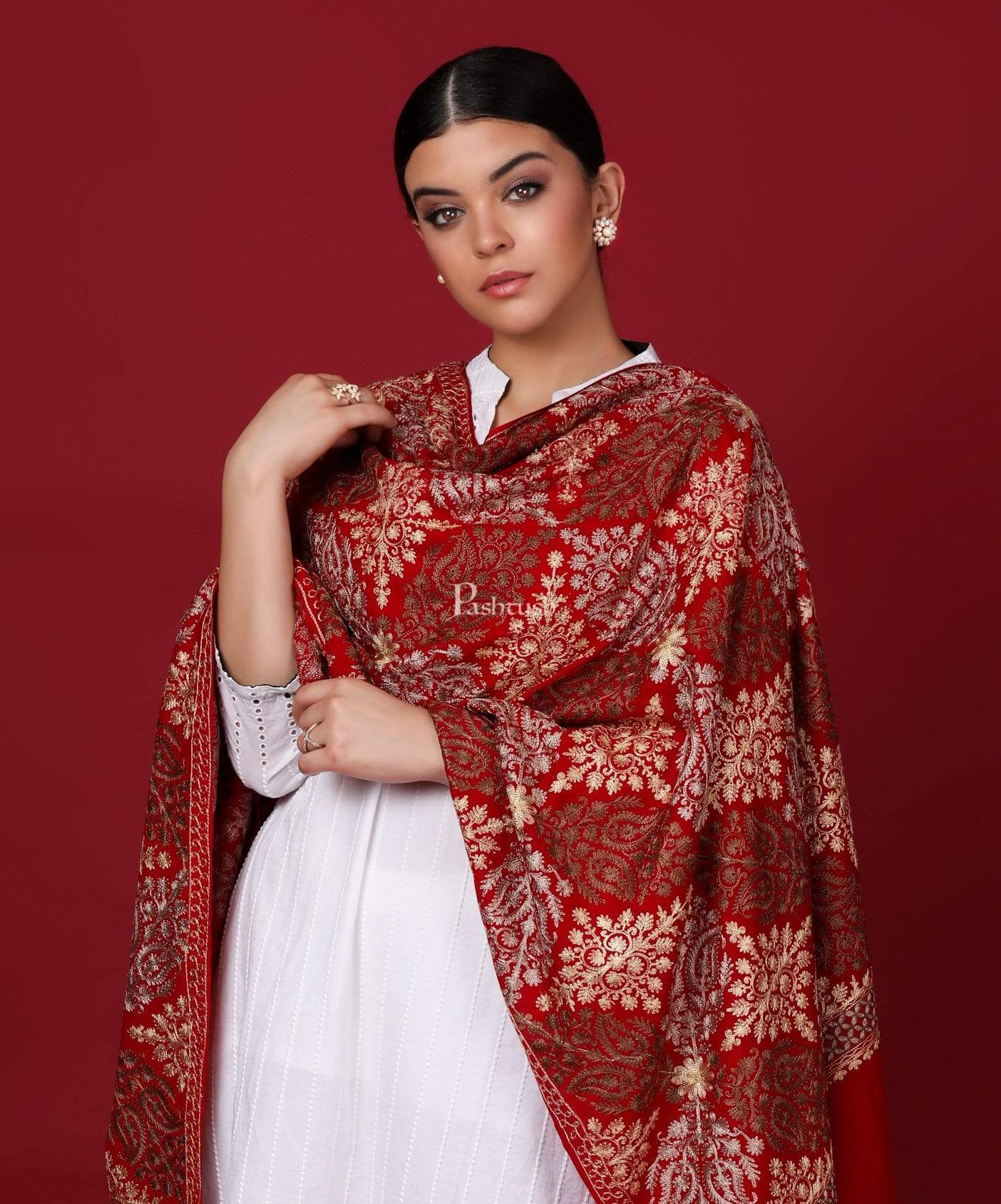Pashtush Womens Fine Woollen, Silky Thread Nalki Embroidery Stole, Maroon - Image 5