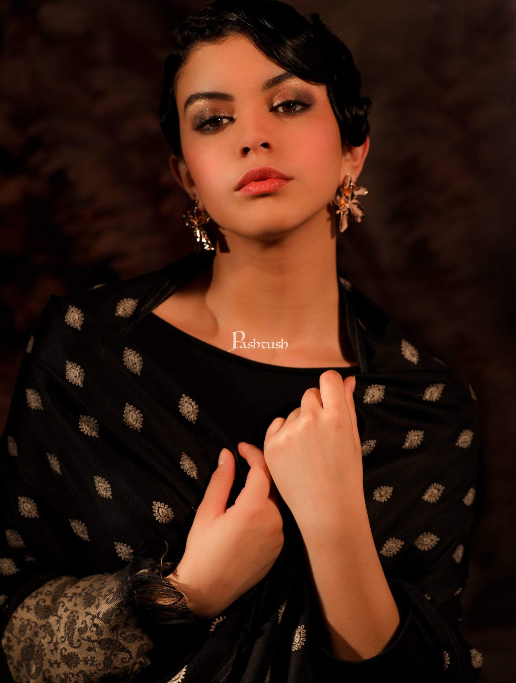 Pashtush Womens Embroidery Shawl, Light Weight And Warm, Black And Grey - Image 3