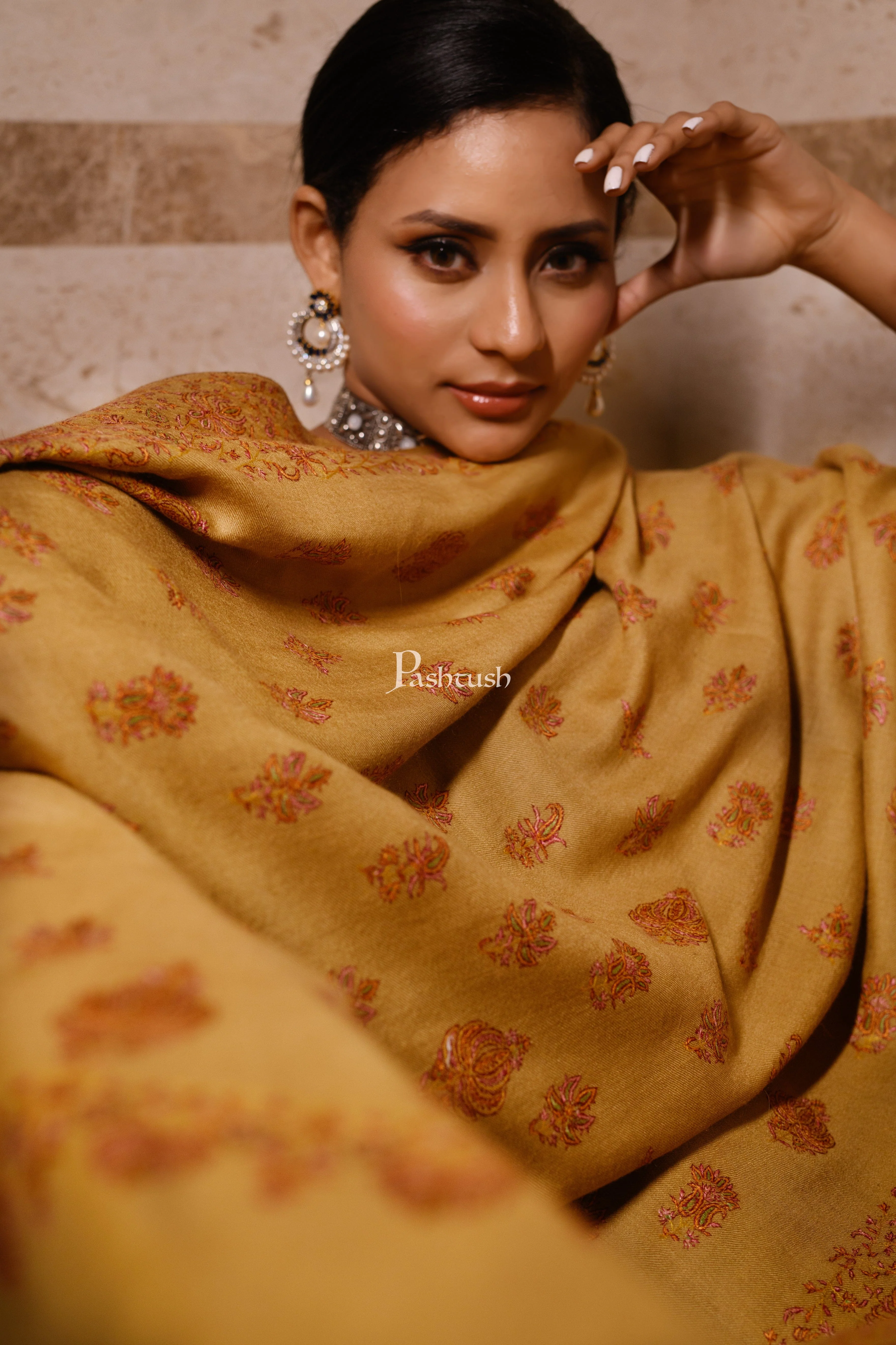 Pashtush Womens Pure Pashmina Shawl, Palla Booti Jaal Design, Mustard - Image 5