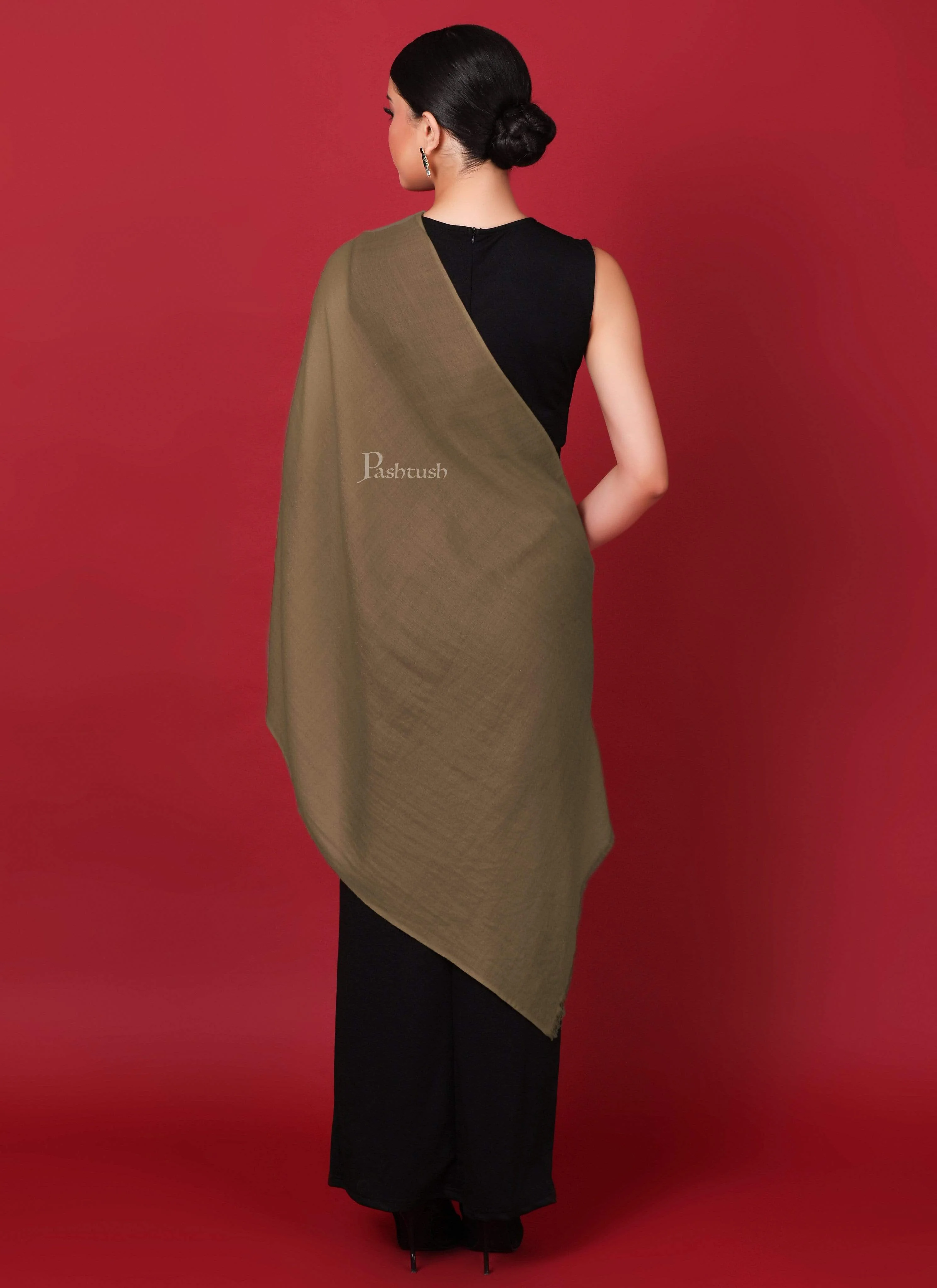 Pashtush Womens Softest Cashmere  Scarf, Diamond Weave, Sandy Brown - Image 3
