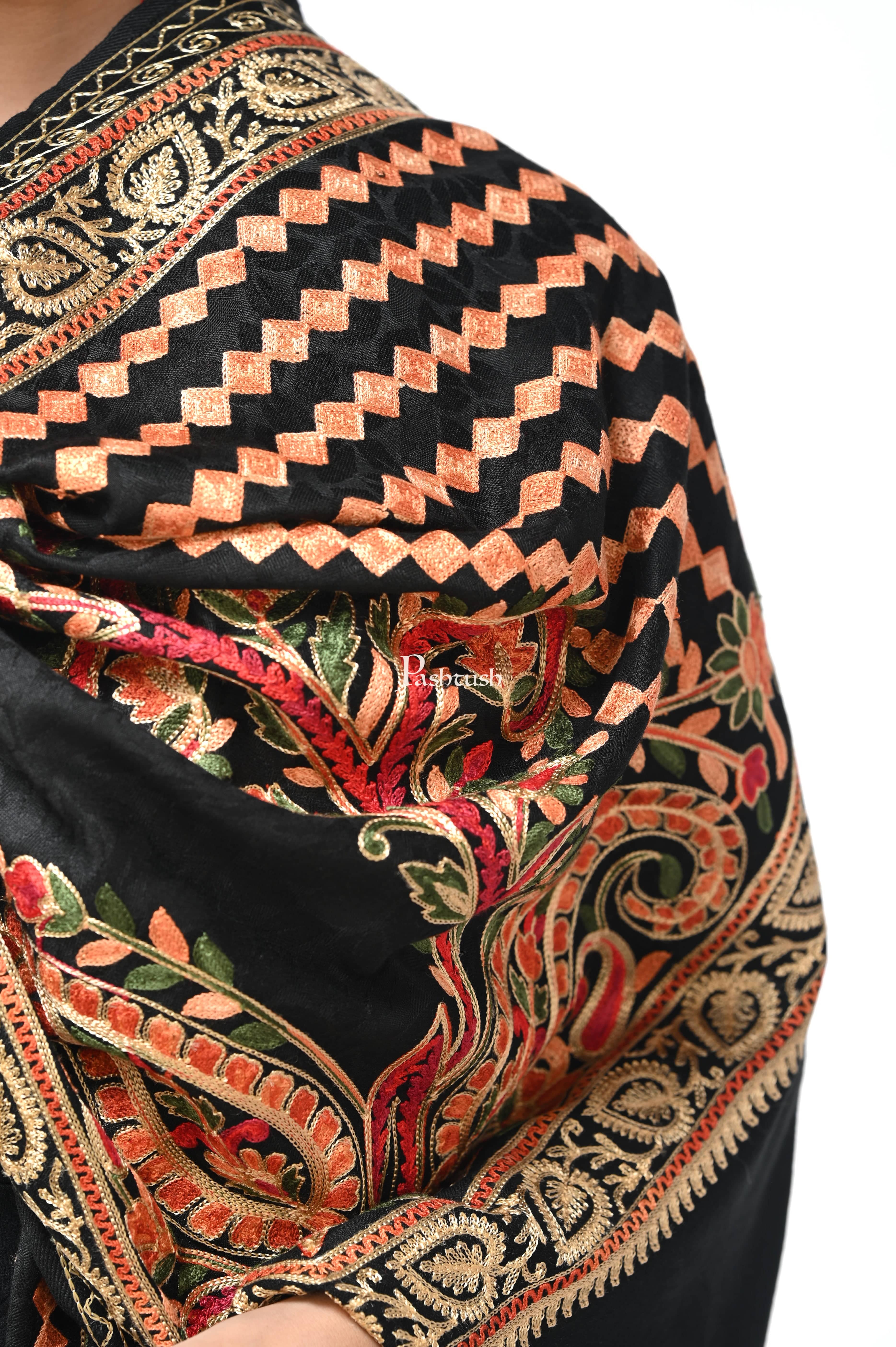 Pashwool, Womens Kashmiri Aari Embroidery Stole, Soft Bamboo Rich Black - Image 4